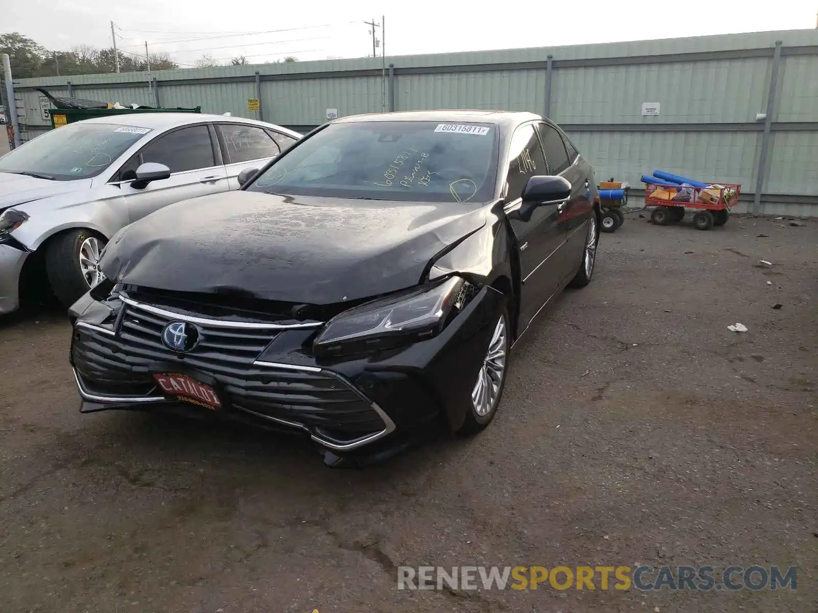 2 Photograph of a damaged car 4T1D21FB5LU015595 TOYOTA AVALON 2020