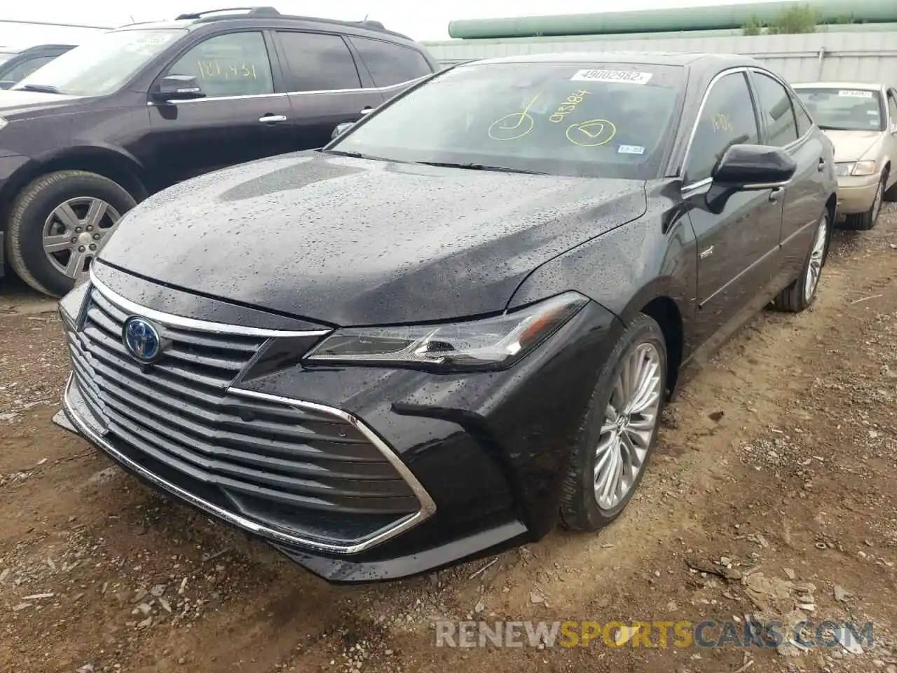 2 Photograph of a damaged car 4T1D21FB7LU013184 TOYOTA AVALON 2020