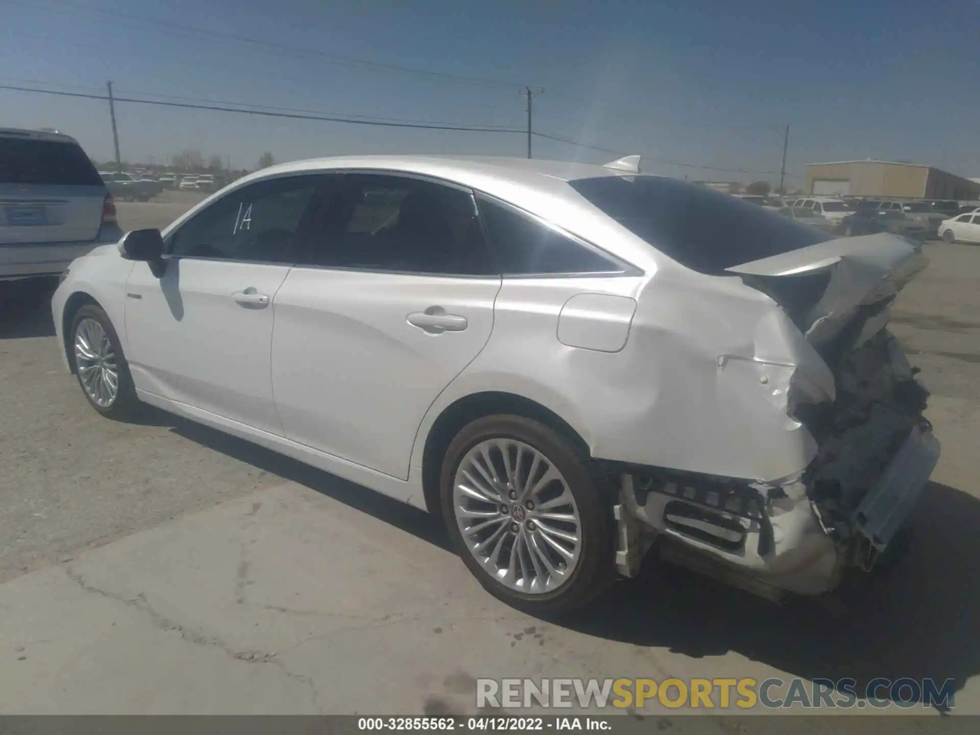 3 Photograph of a damaged car 4T1D21FB7LU017686 TOYOTA AVALON 2020