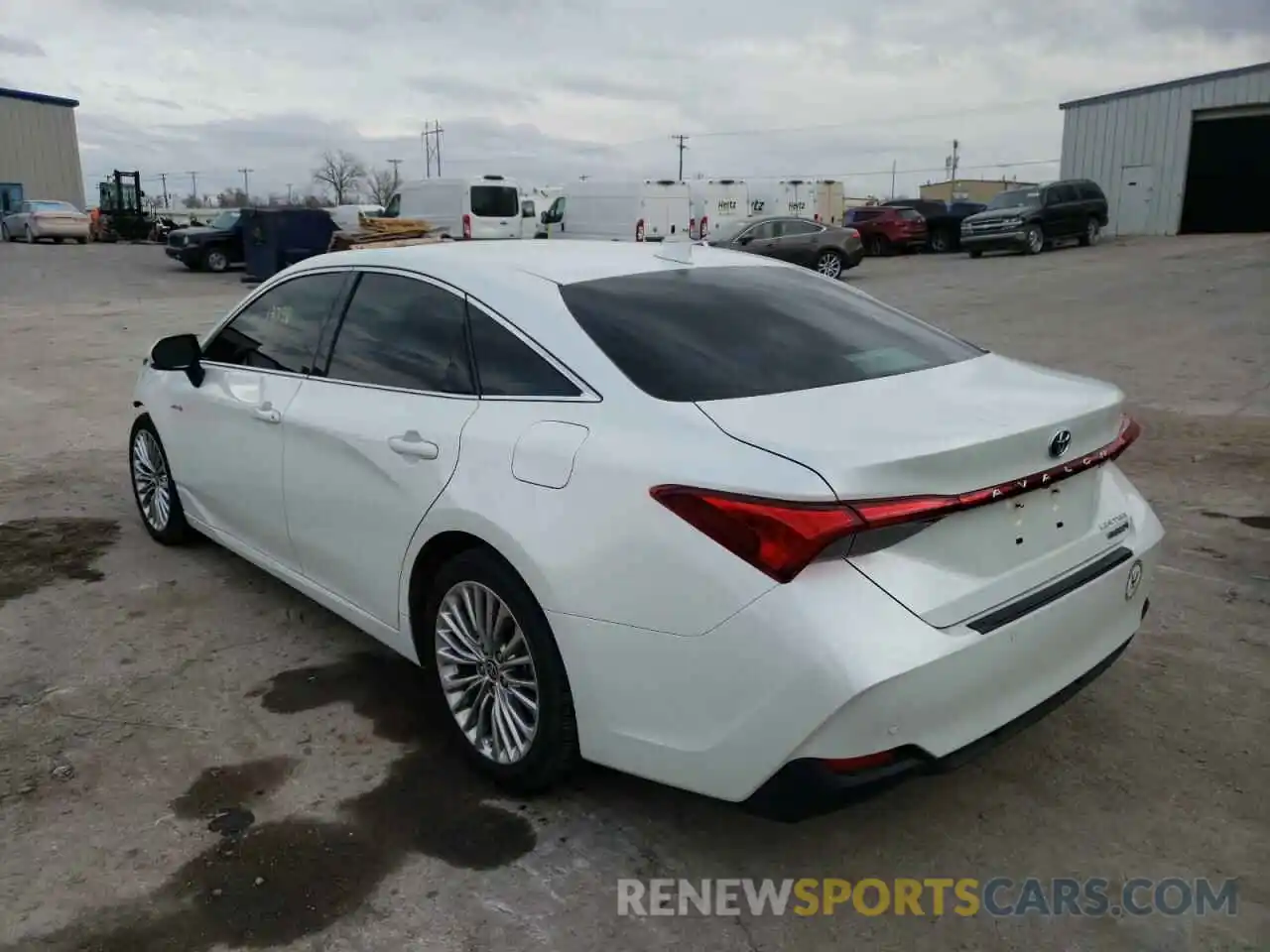 3 Photograph of a damaged car 4T1D21FB8LU019334 TOYOTA AVALON 2020