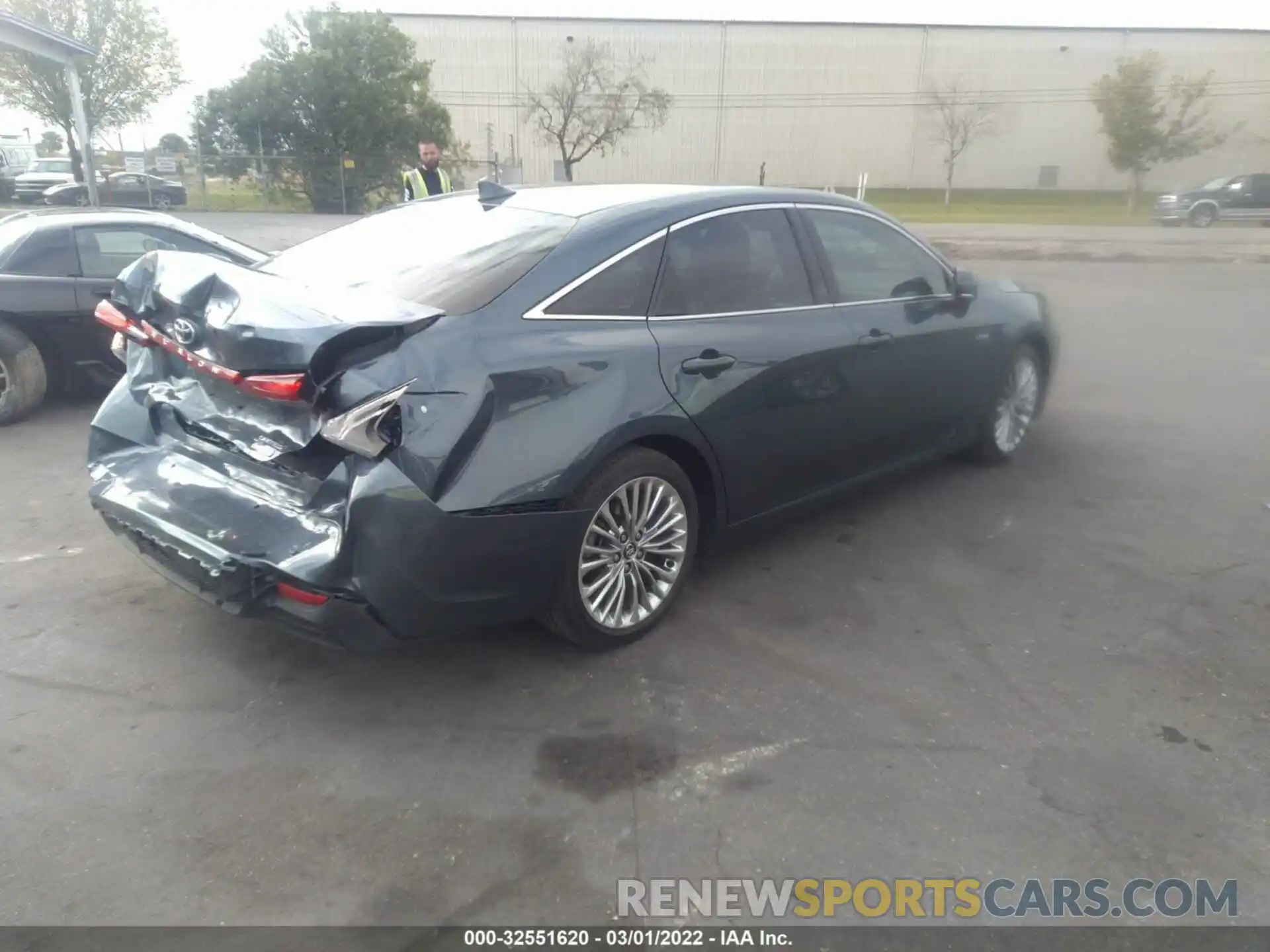 4 Photograph of a damaged car 4T1D21FB9LU012487 TOYOTA AVALON 2020