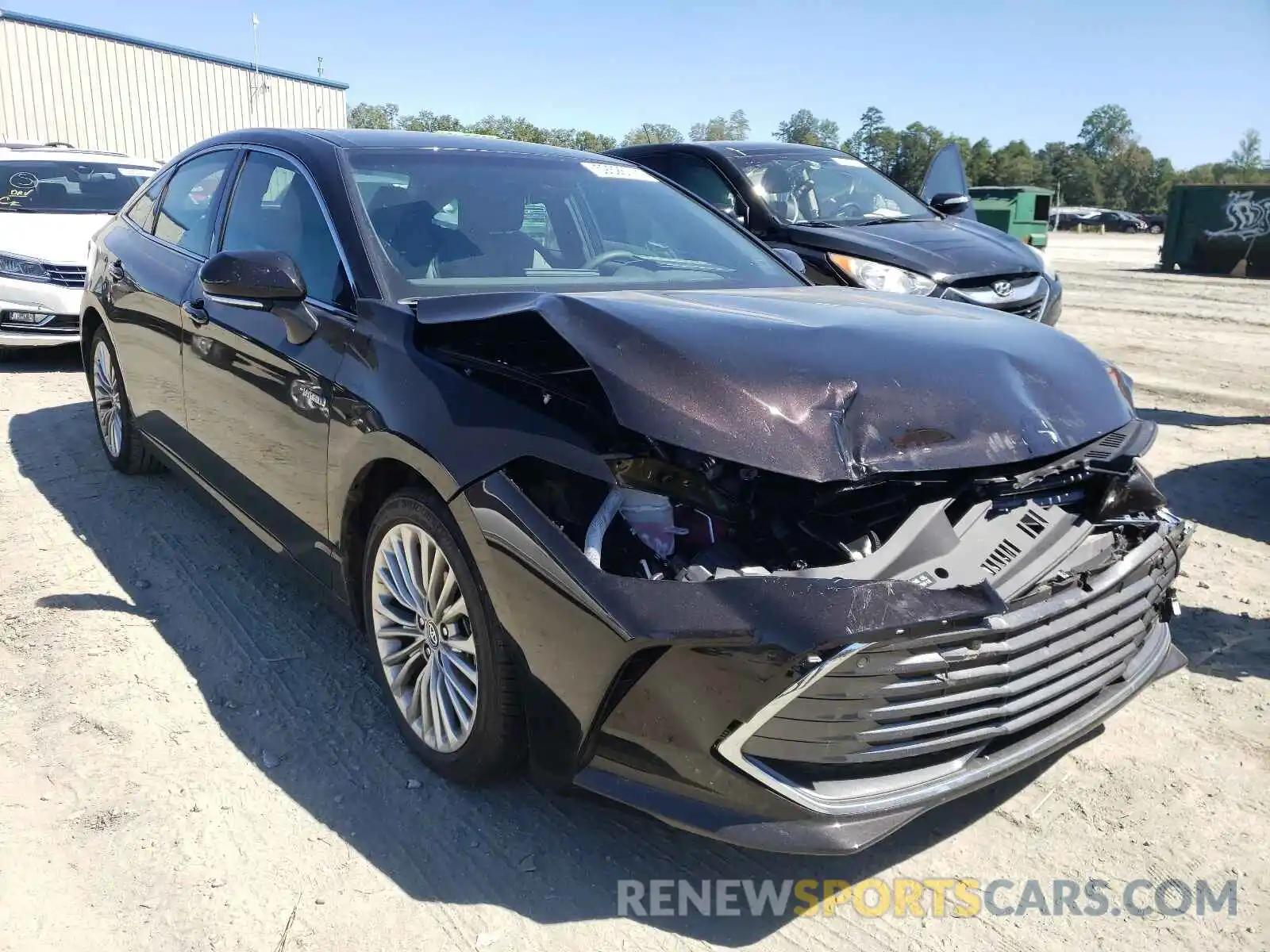 1 Photograph of a damaged car 4T1D21FB9LU014224 TOYOTA AVALON 2020