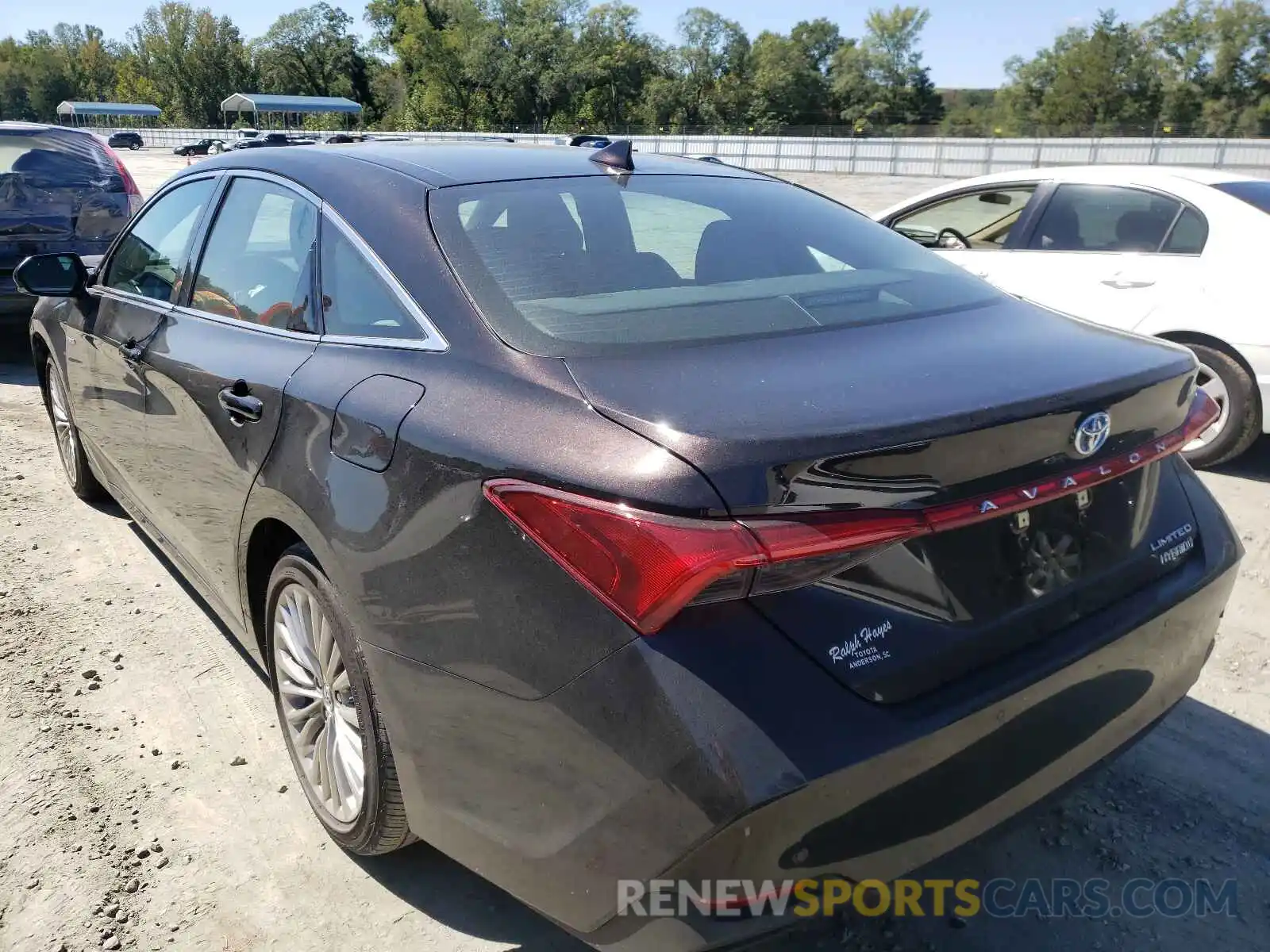 3 Photograph of a damaged car 4T1D21FB9LU014224 TOYOTA AVALON 2020