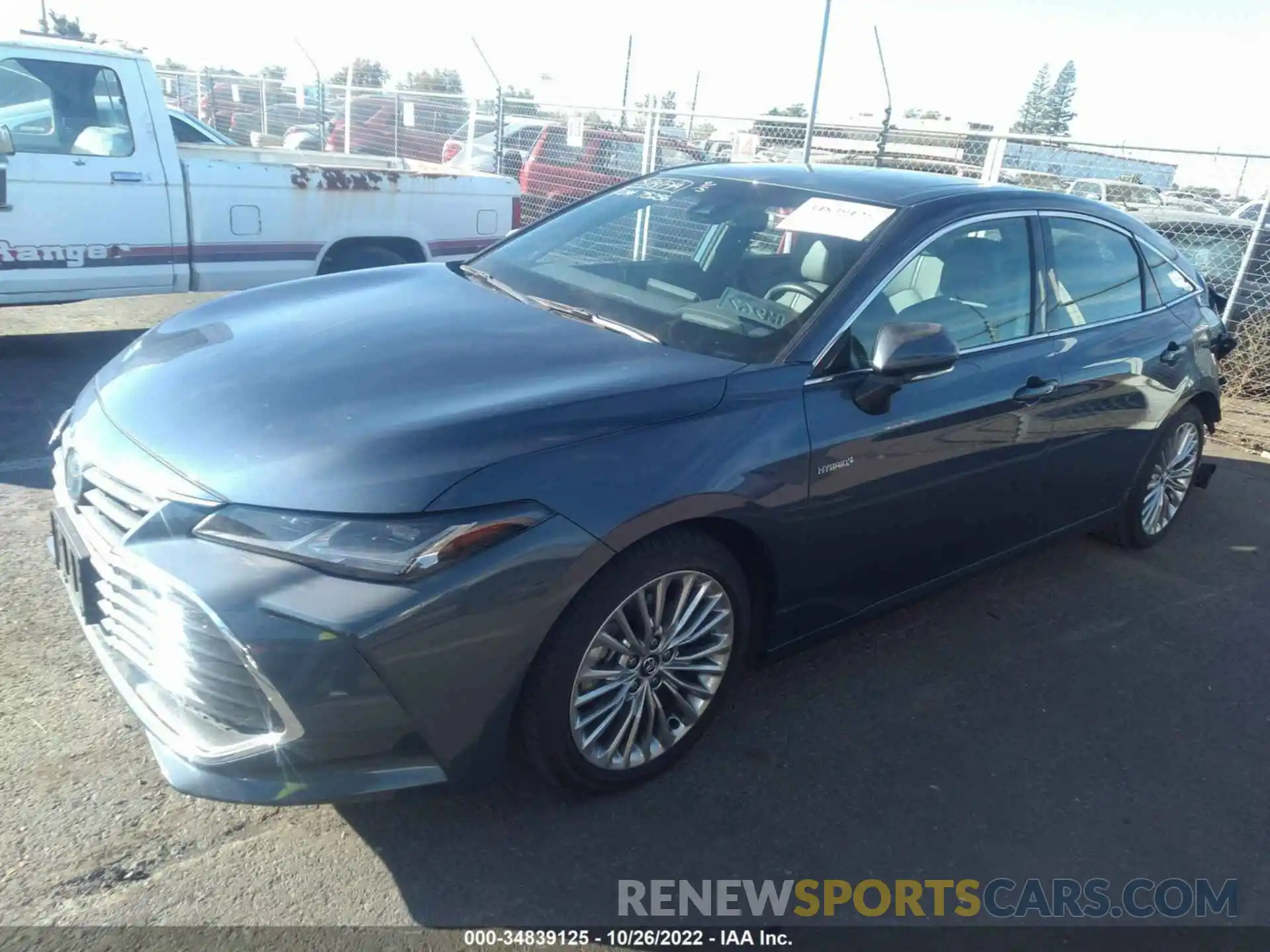 2 Photograph of a damaged car 4T1D21FBXLU012904 TOYOTA AVALON 2020