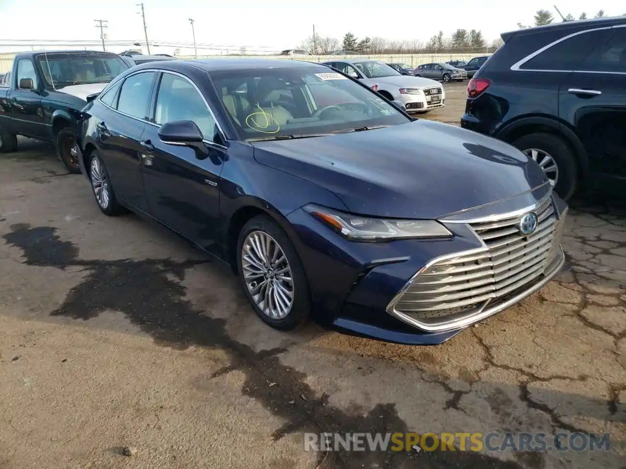 1 Photograph of a damaged car 4T1D21FBXLU013647 TOYOTA AVALON 2020