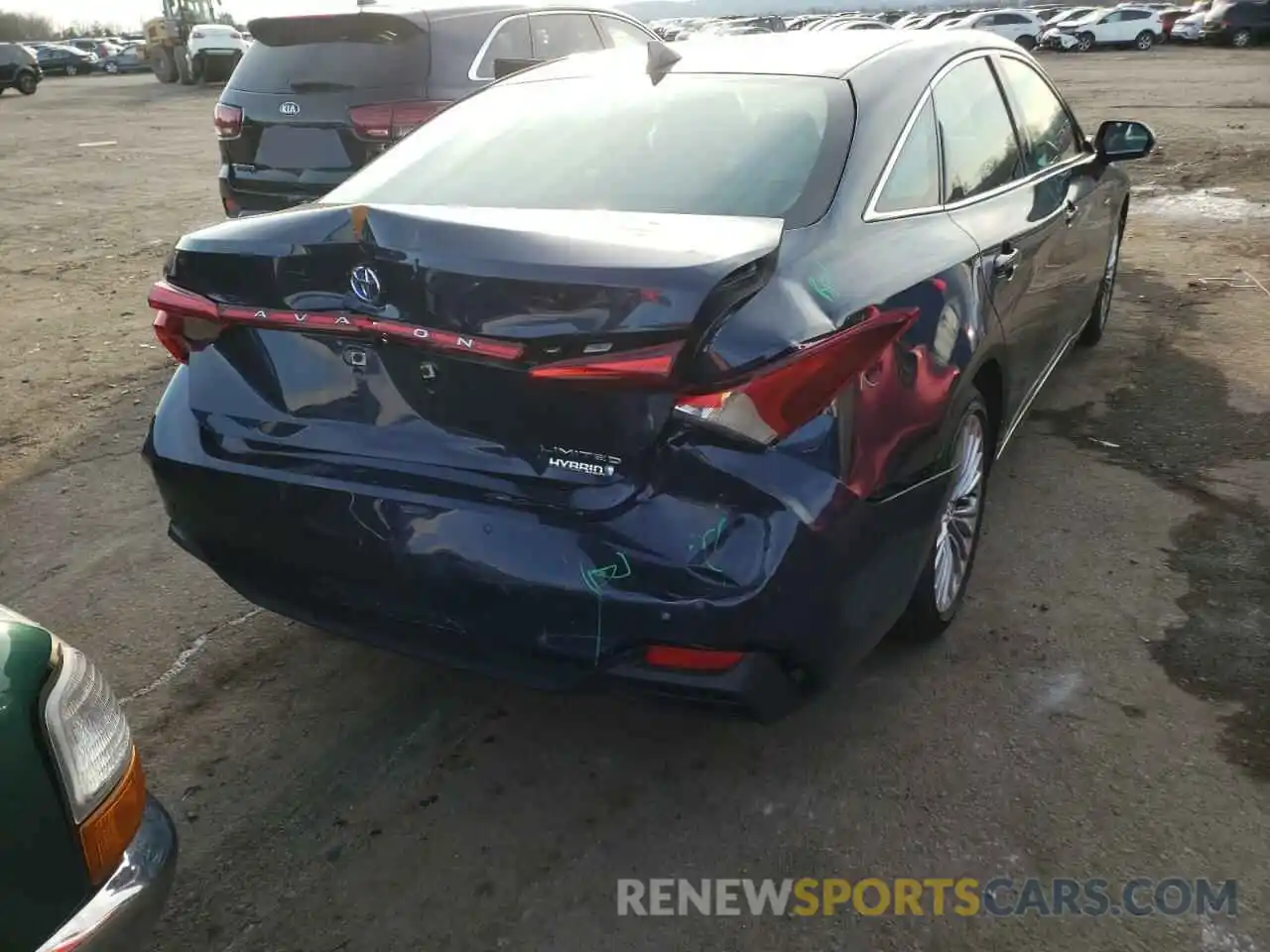 9 Photograph of a damaged car 4T1D21FBXLU013647 TOYOTA AVALON 2020