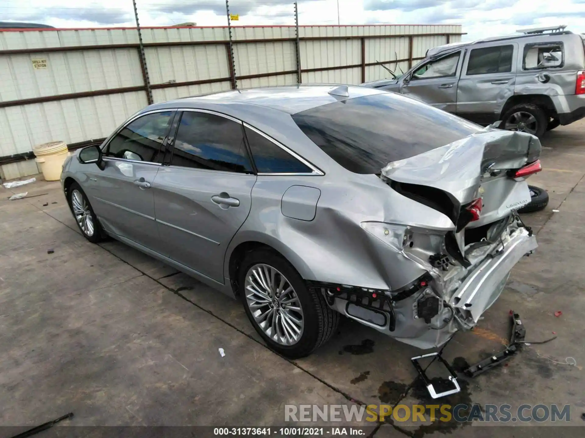 3 Photograph of a damaged car 4T1D21FBXLU016936 TOYOTA AVALON 2020