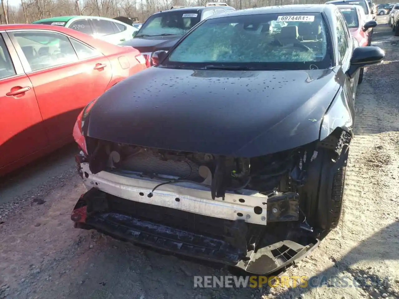 9 Photograph of a damaged car 4T1D21FBXLU018024 TOYOTA AVALON 2020