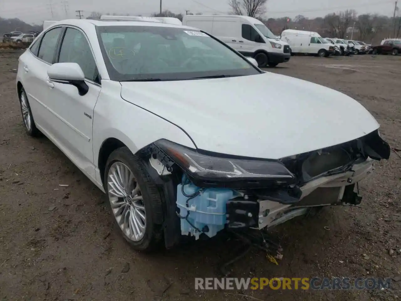 1 Photograph of a damaged car 4T1D21FBXLU018346 TOYOTA AVALON 2020