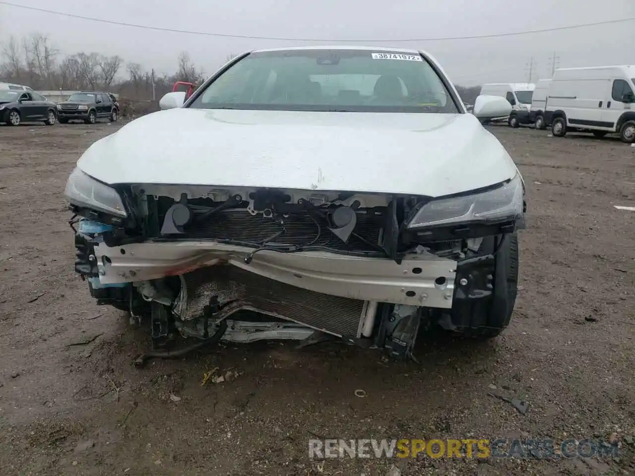 9 Photograph of a damaged car 4T1D21FBXLU018346 TOYOTA AVALON 2020