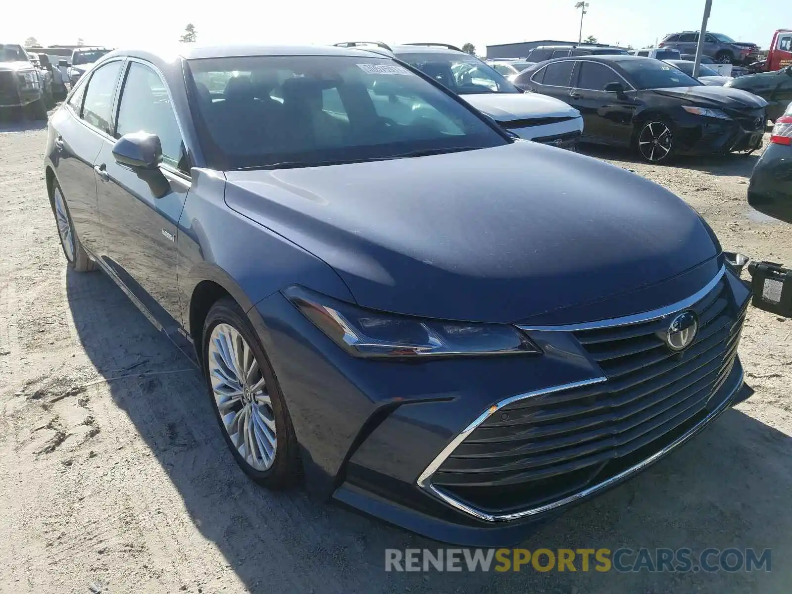 1 Photograph of a damaged car 4T1D21FBXLU019268 TOYOTA AVALON 2020