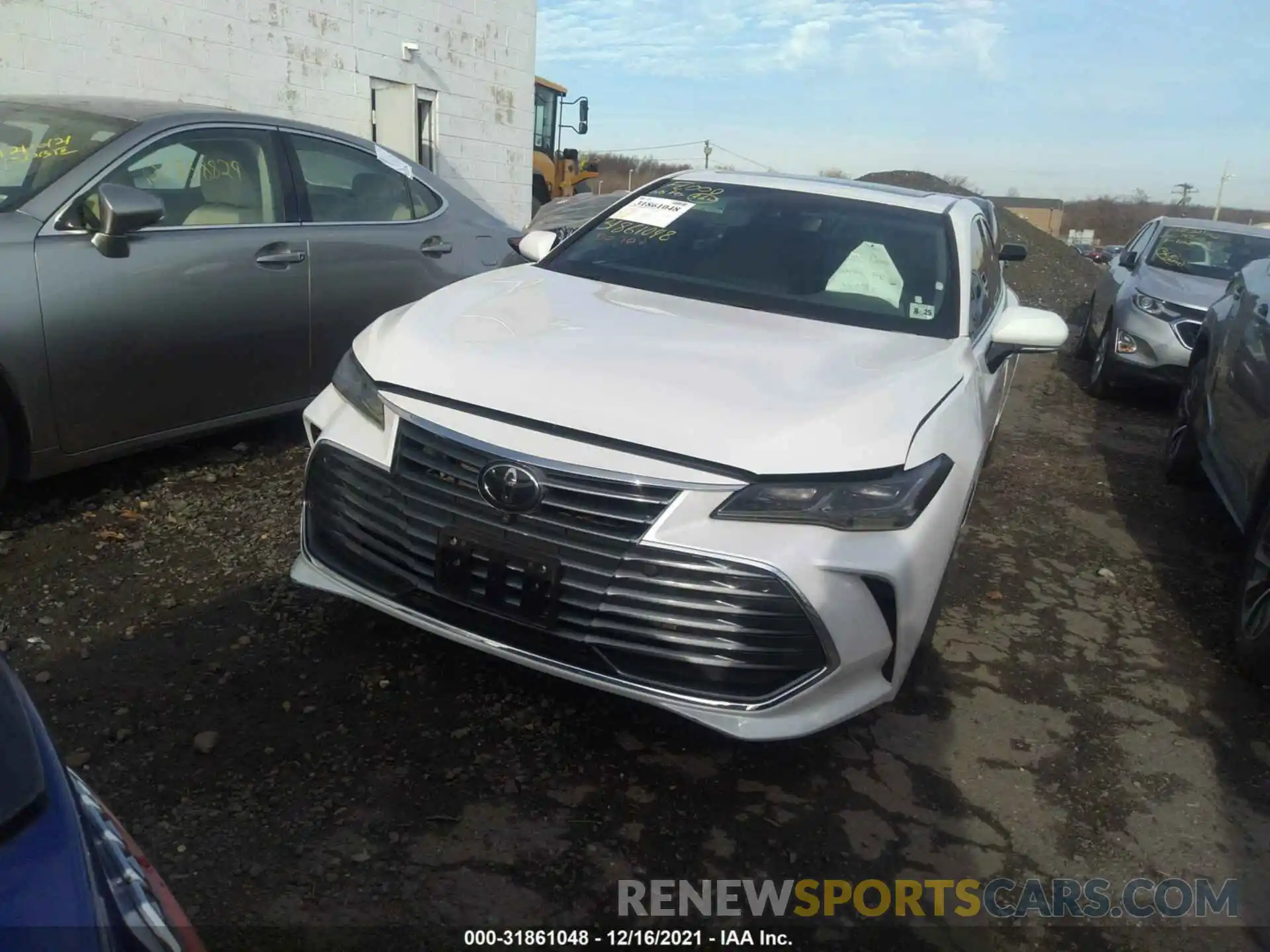 6 Photograph of a damaged car 4T1DZ1FB0LU043316 TOYOTA AVALON 2020