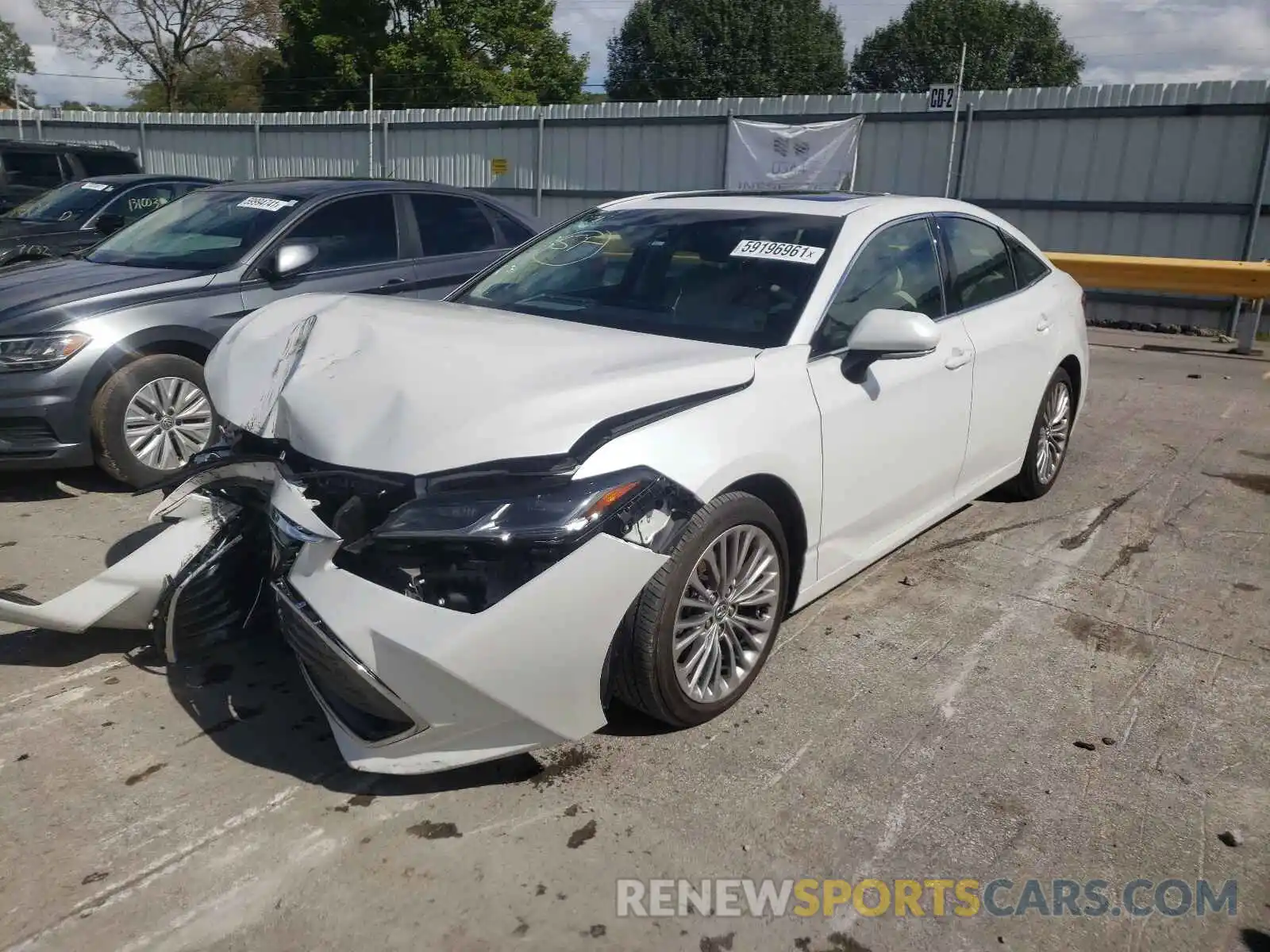 2 Photograph of a damaged car 4T1DZ1FB1LU040960 TOYOTA AVALON 2020