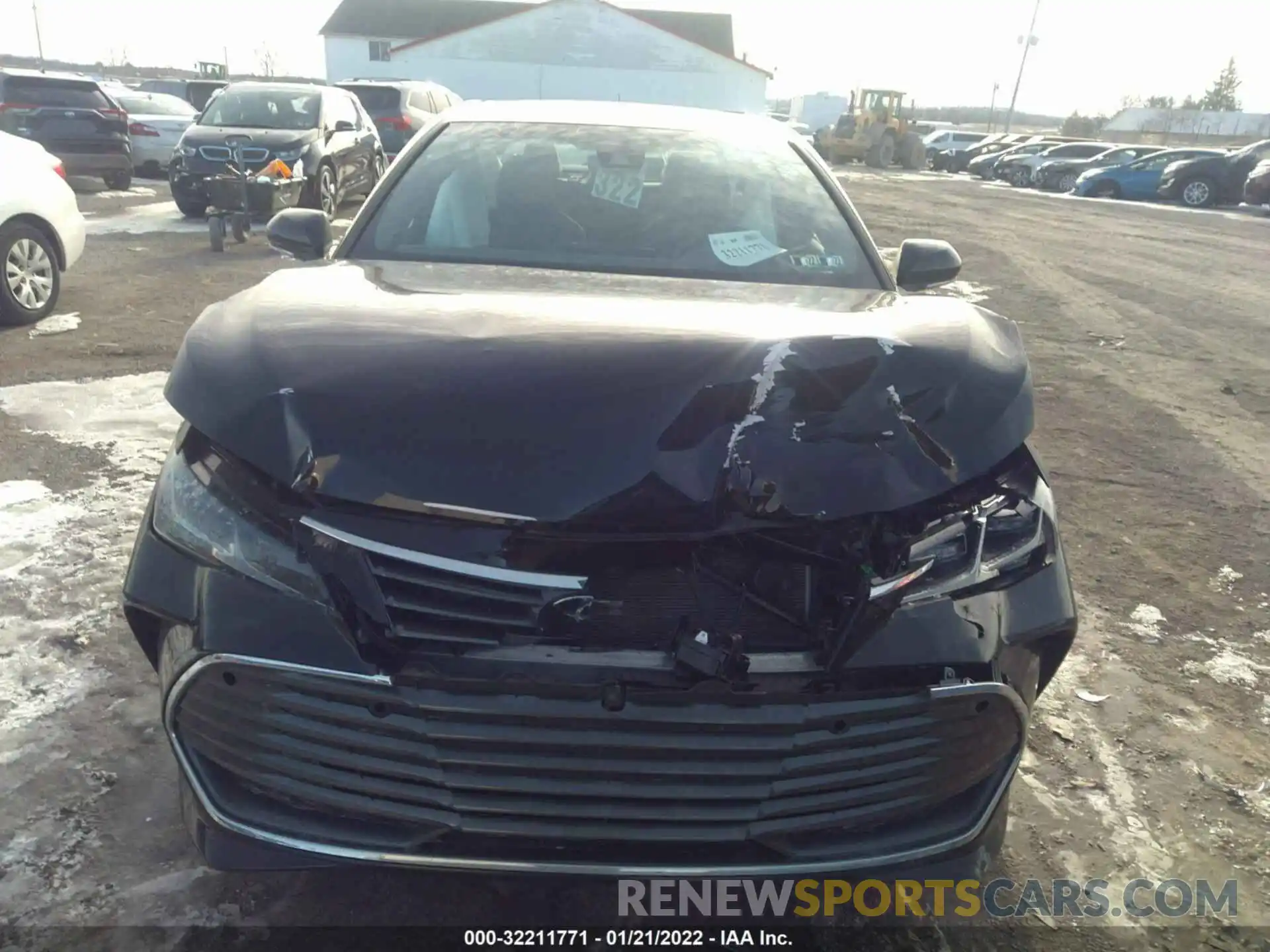 6 Photograph of a damaged car 4T1DZ1FB2LU052552 TOYOTA AVALON 2020