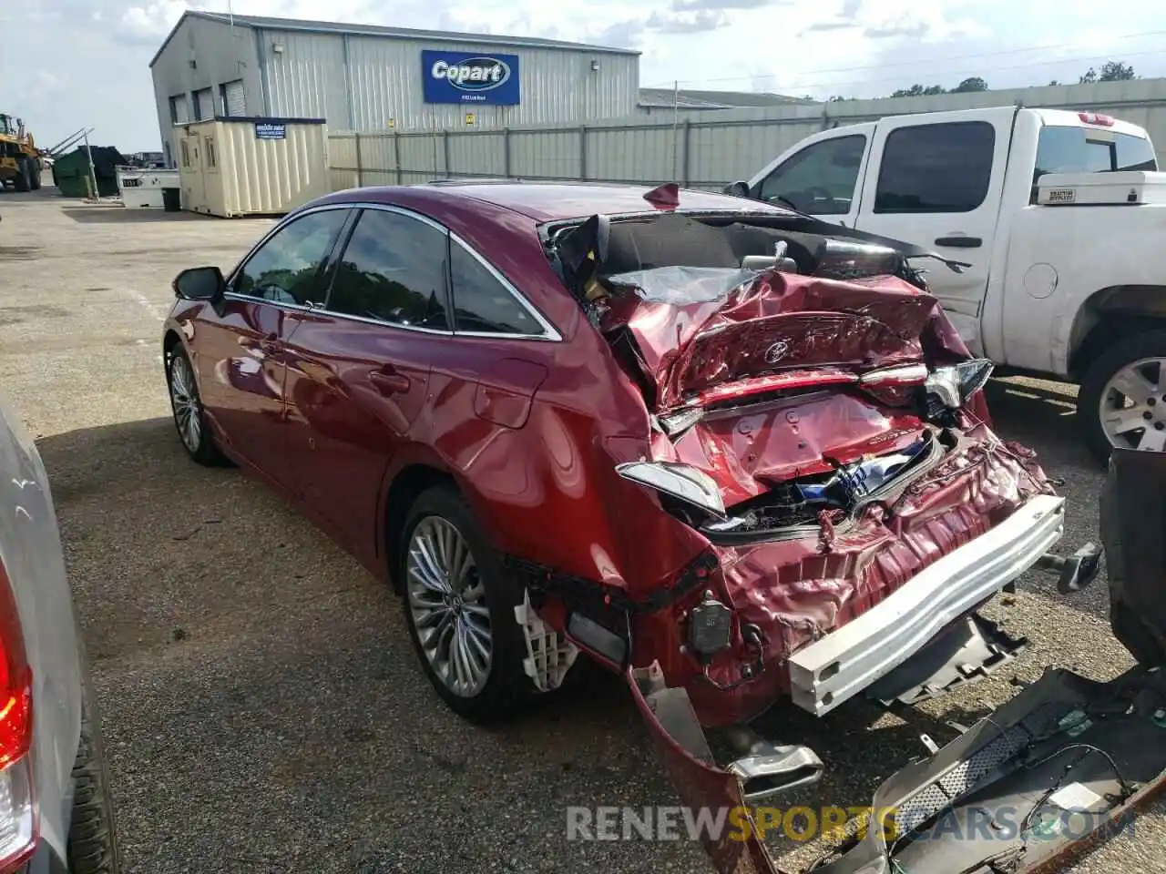 3 Photograph of a damaged car 4T1DZ1FB3LU043486 TOYOTA AVALON 2020