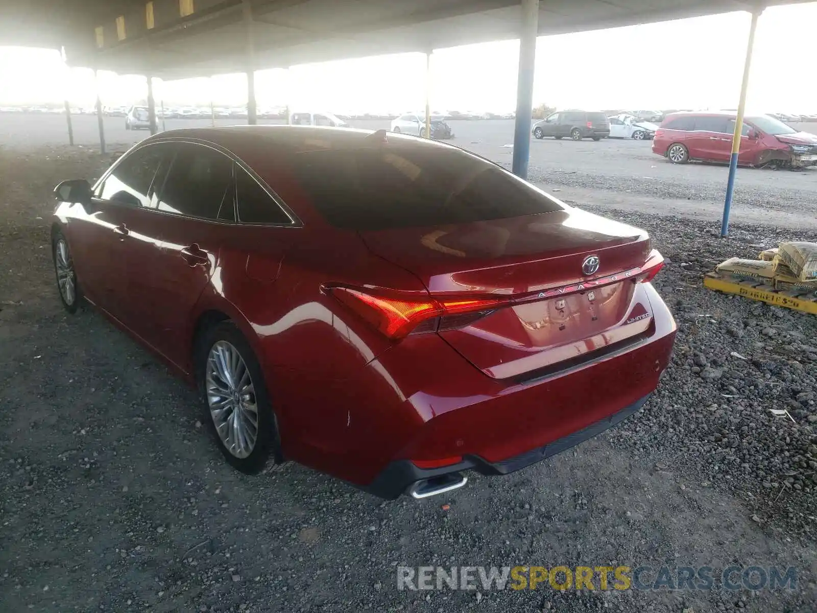 3 Photograph of a damaged car 4T1DZ1FB3LU045058 TOYOTA AVALON 2020