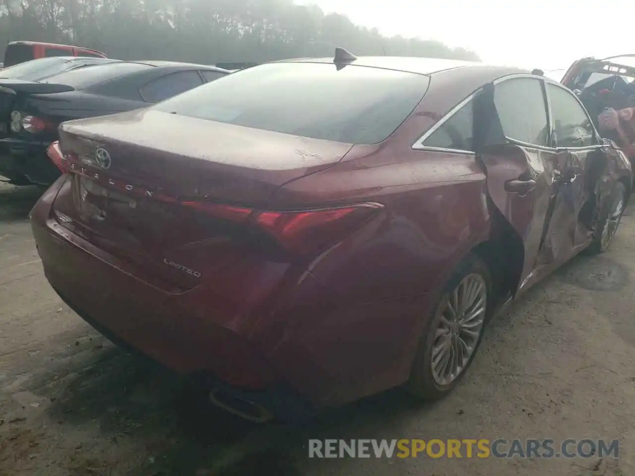 4 Photograph of a damaged car 4T1DZ1FB4LU055145 TOYOTA AVALON 2020