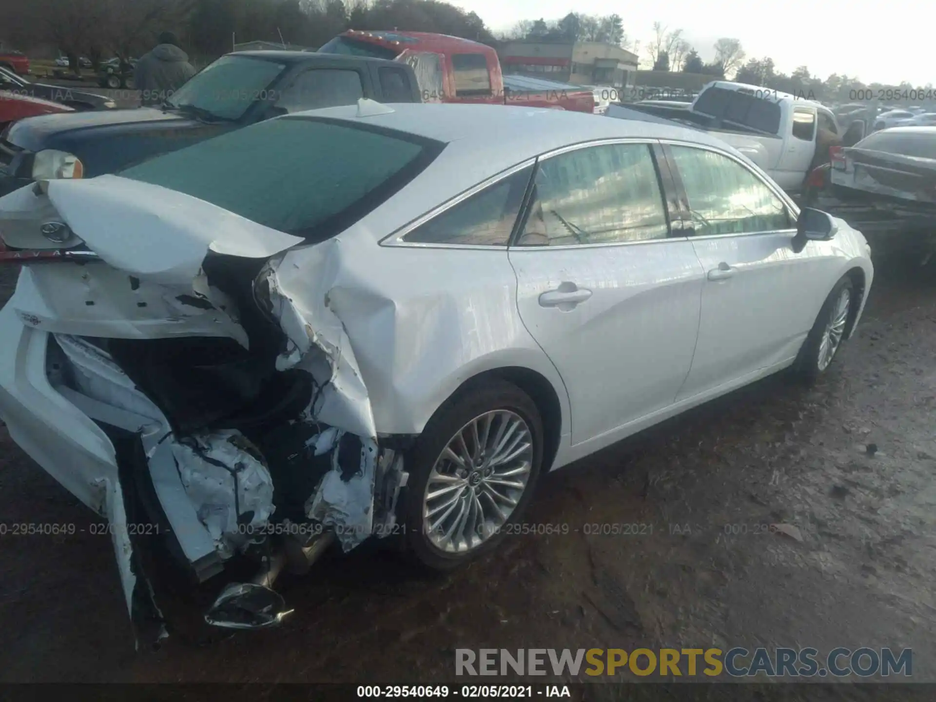 4 Photograph of a damaged car 4T1DZ1FB6LU047029 TOYOTA AVALON 2020