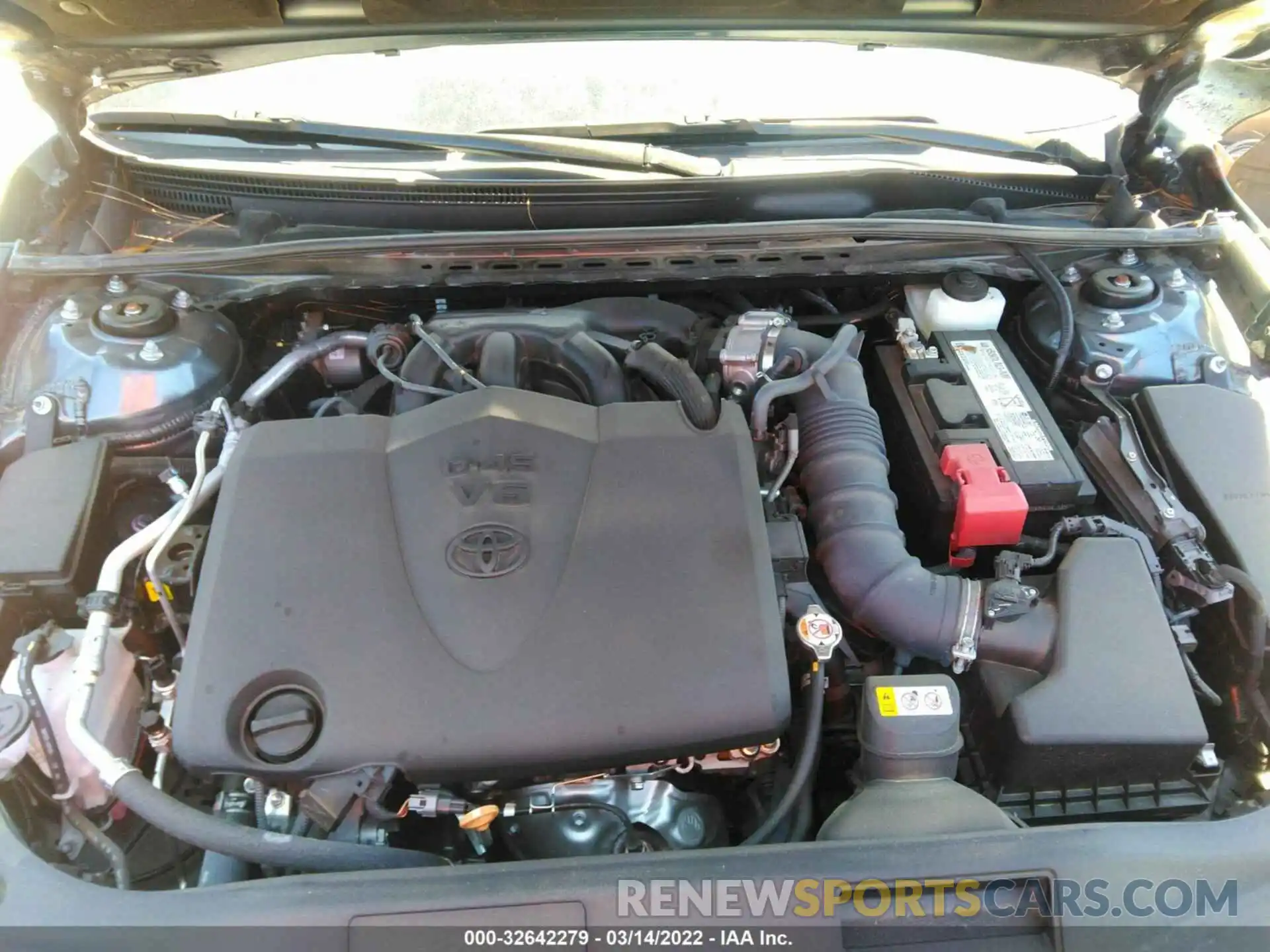 10 Photograph of a damaged car 4T1DZ1FB6LU049931 TOYOTA AVALON 2020