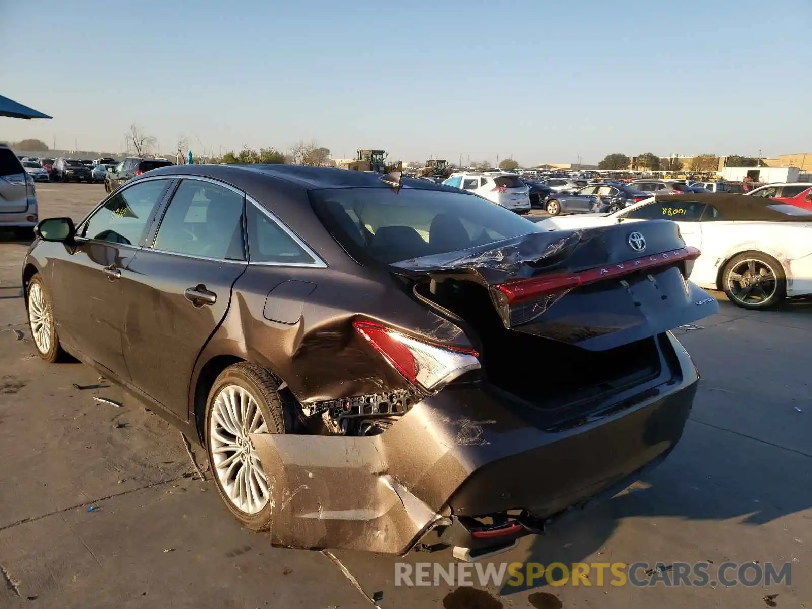 3 Photograph of a damaged car 4T1DZ1FB7LU043488 TOYOTA AVALON 2020