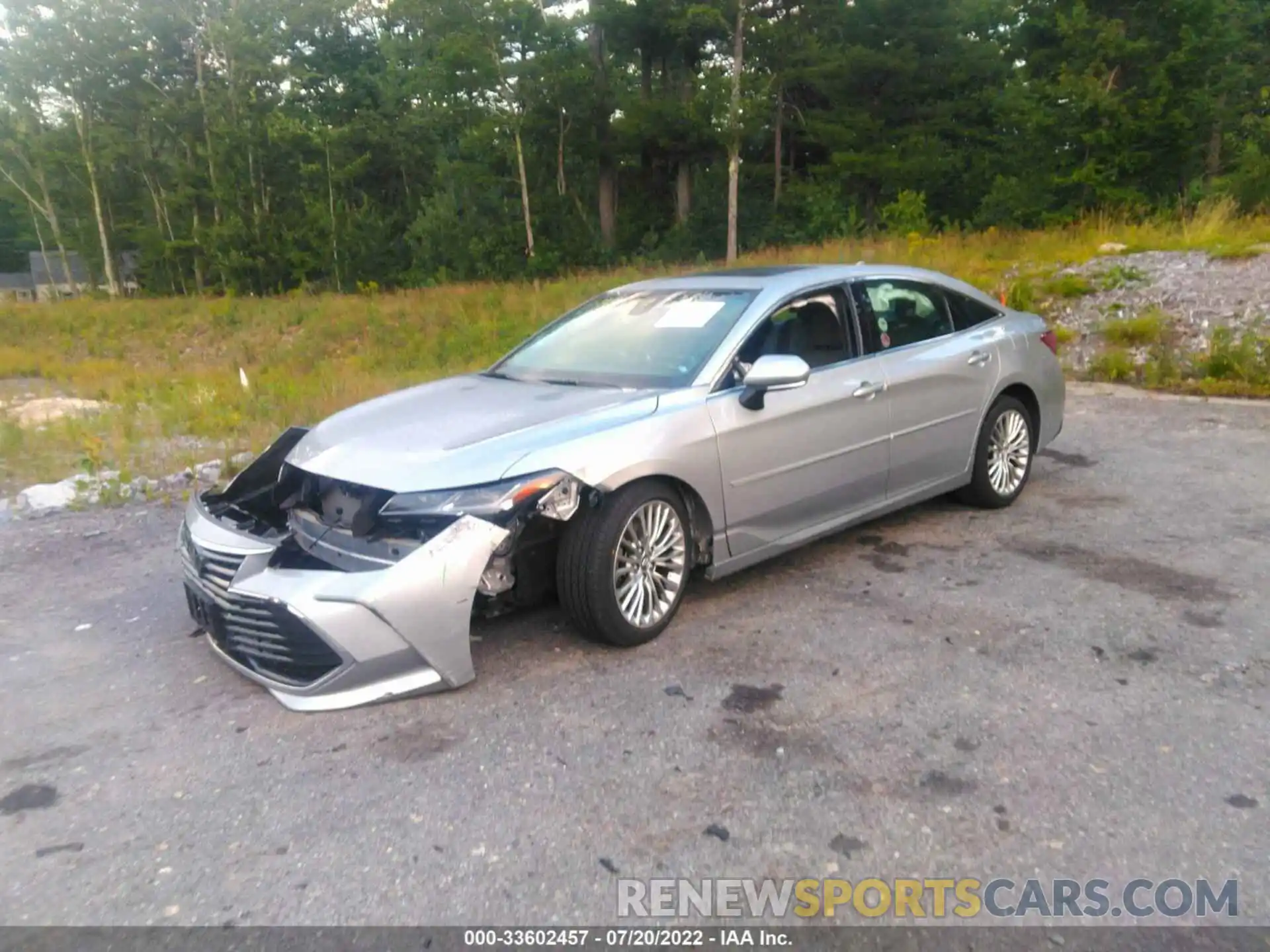 2 Photograph of a damaged car 4T1DZ1FB8LU044939 TOYOTA AVALON 2020