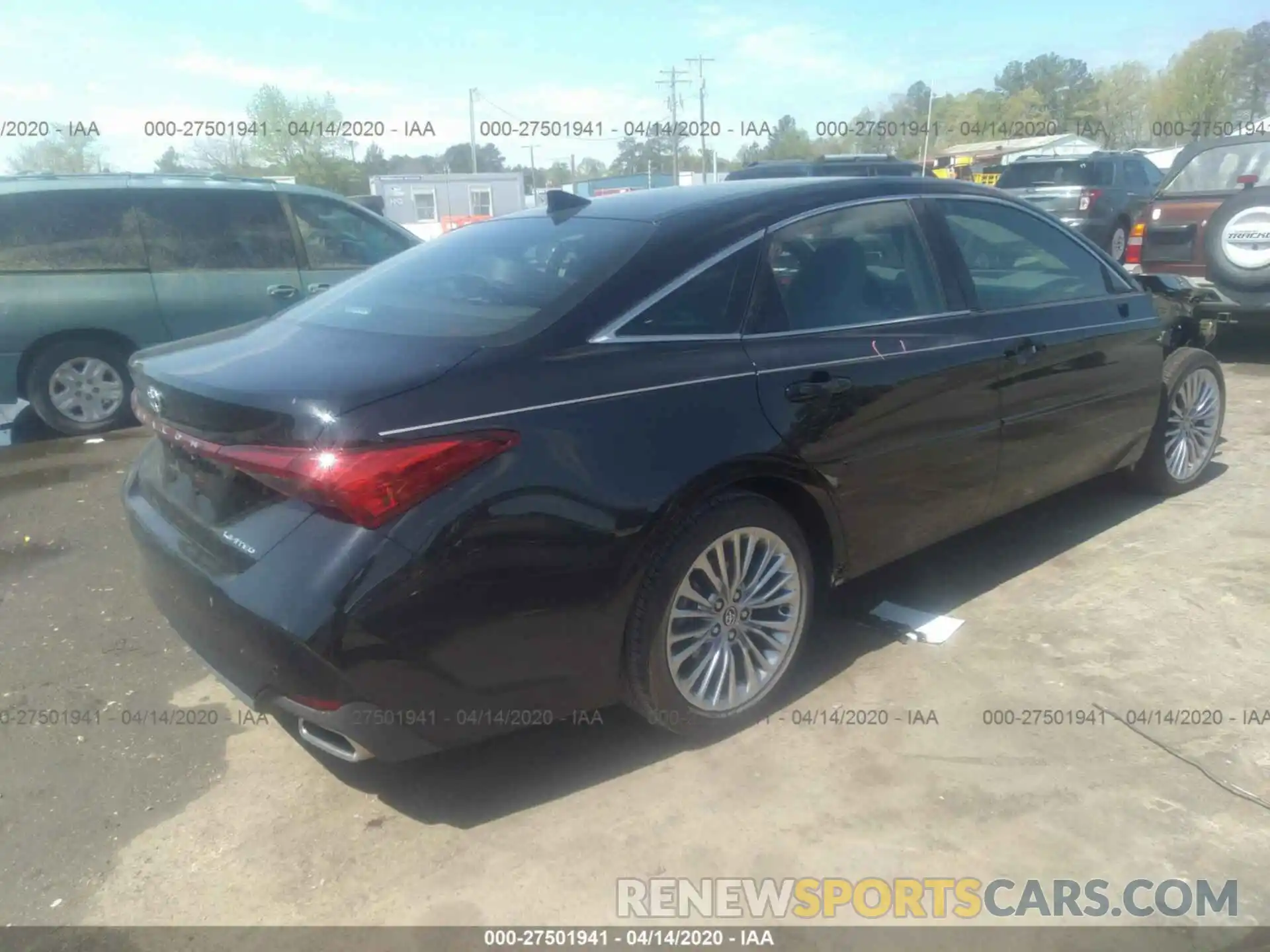 4 Photograph of a damaged car 4T1DZ1FBXLU040438 TOYOTA AVALON 2020