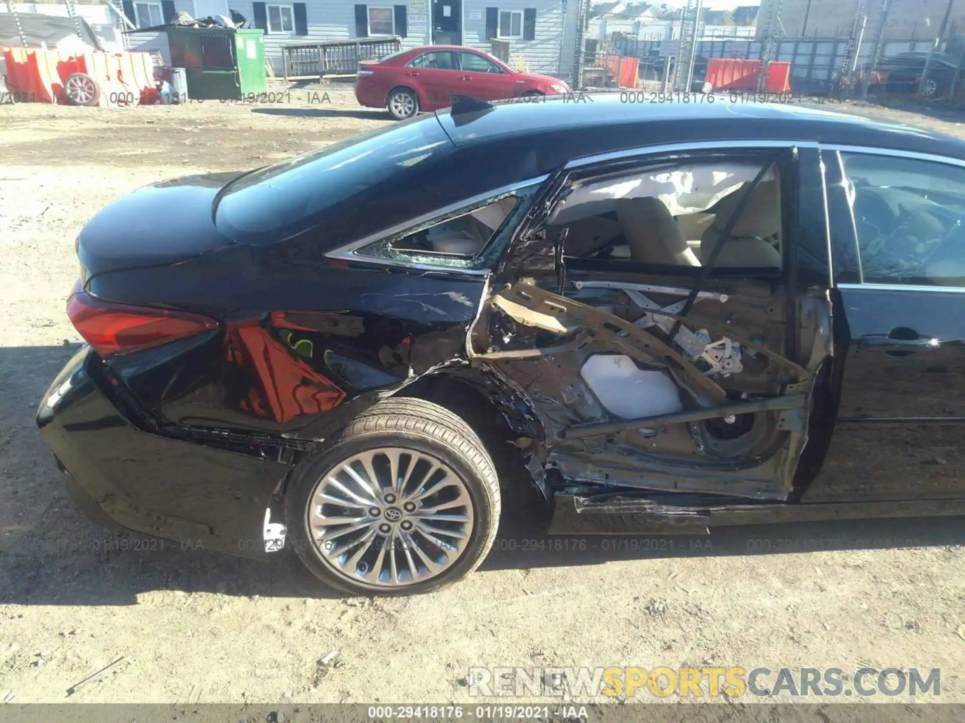 6 Photograph of a damaged car 4T1DZ1FBXLU044909 TOYOTA AVALON 2020