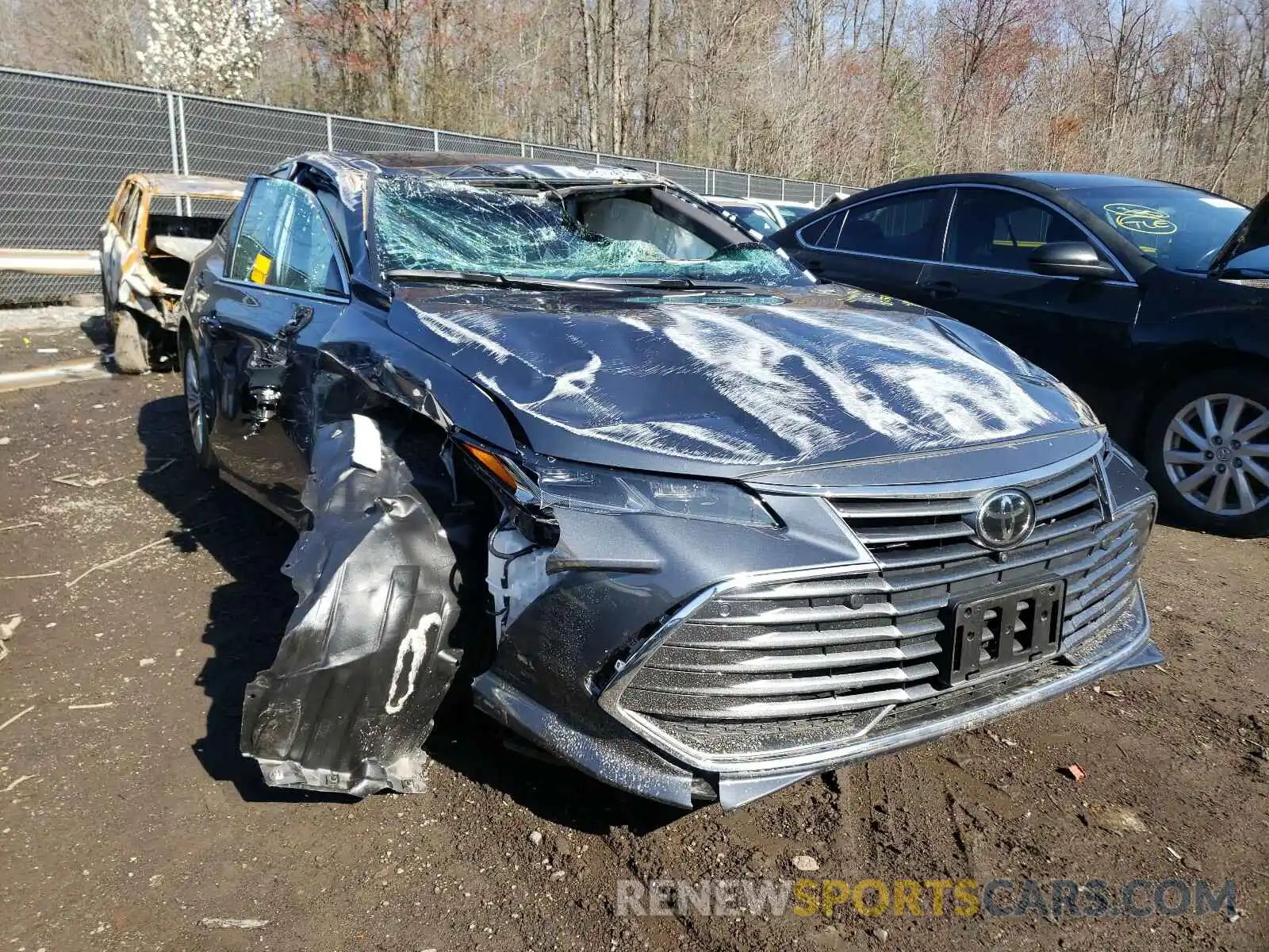 1 Photograph of a damaged car 4T1DZ1FBXLU054551 TOYOTA AVALON 2020