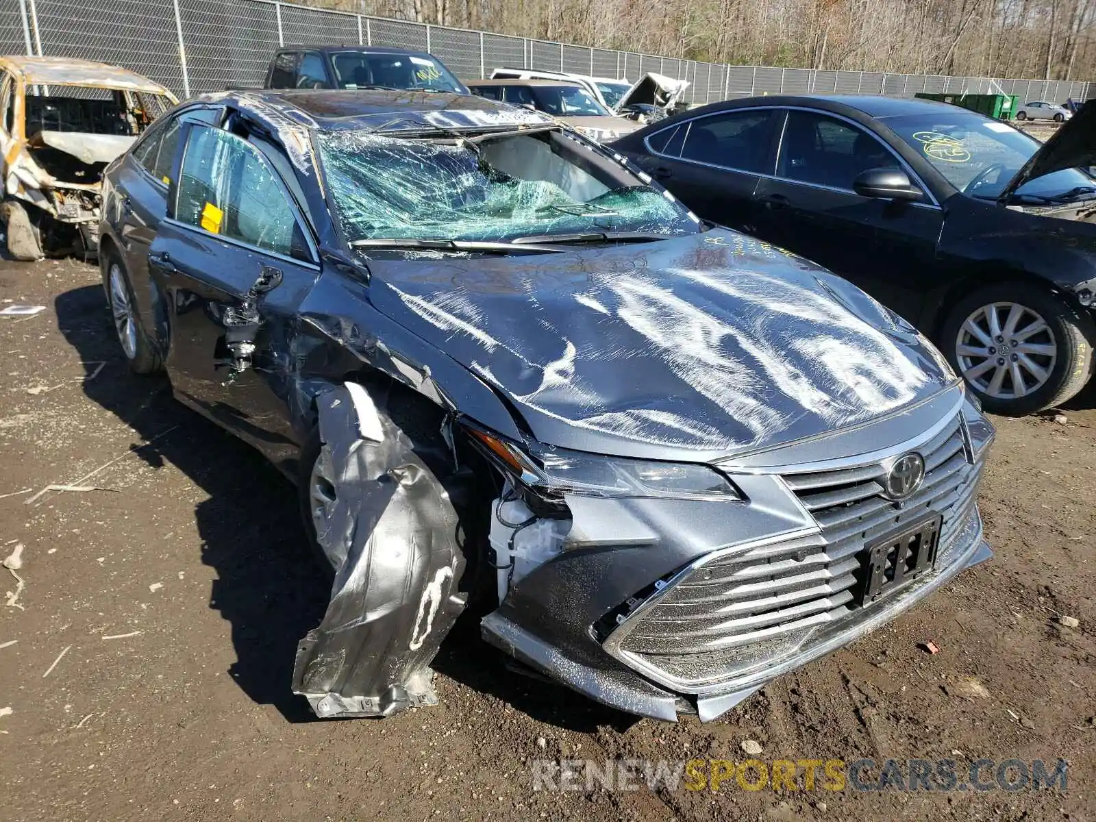 9 Photograph of a damaged car 4T1DZ1FBXLU054551 TOYOTA AVALON 2020