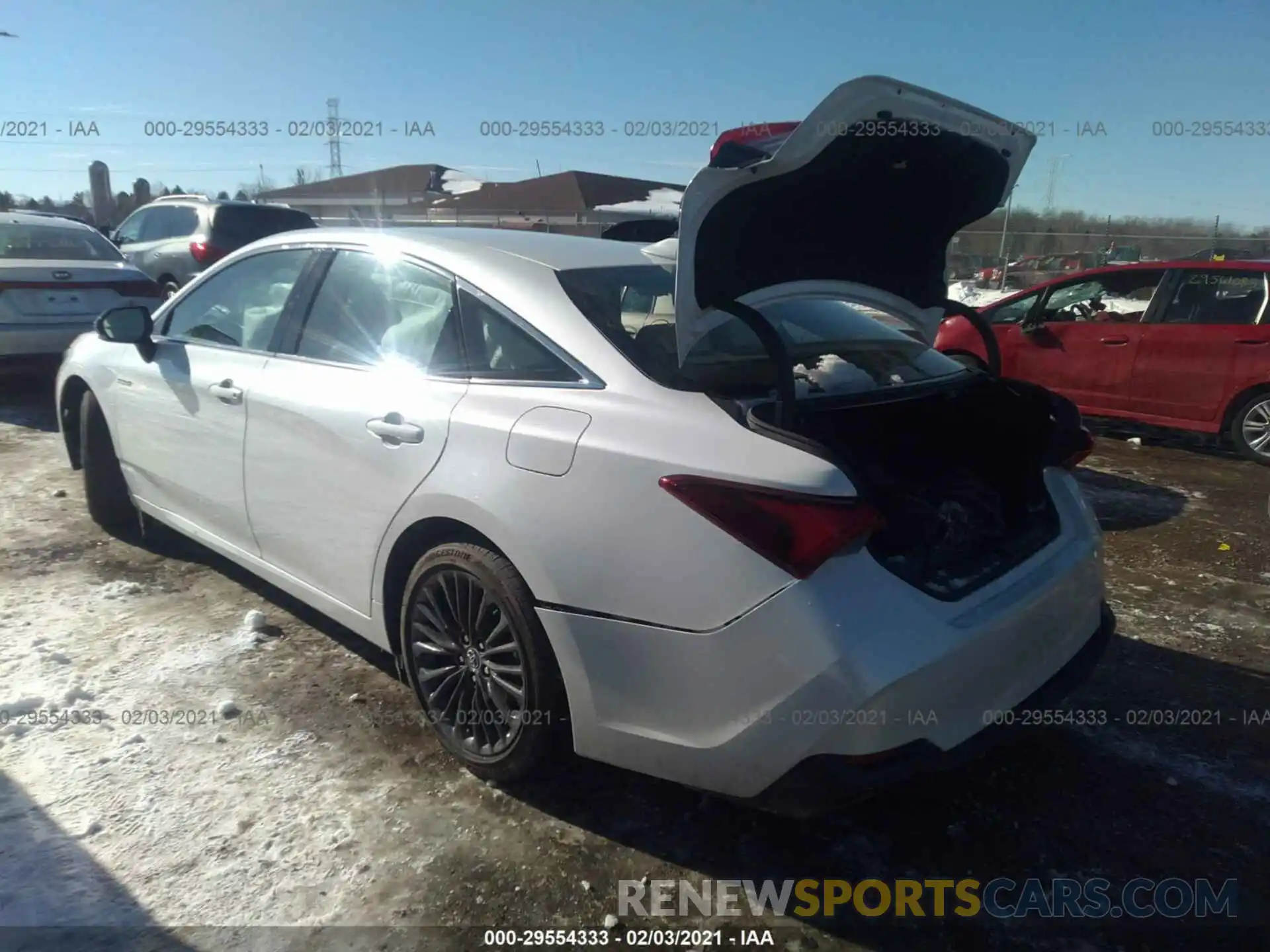 3 Photograph of a damaged car 4T1E21FB5LU015181 TOYOTA AVALON 2020