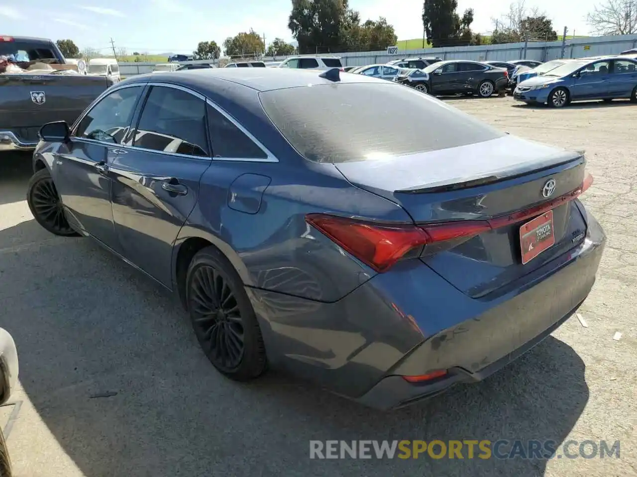 2 Photograph of a damaged car 4T1E21FB5LU017299 TOYOTA AVALON 2020