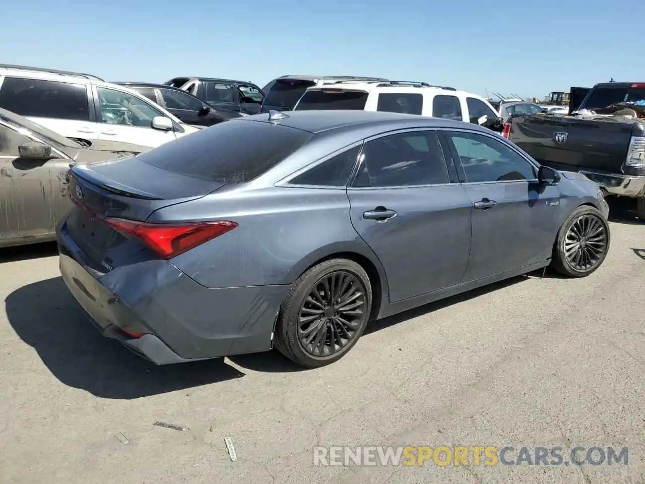 3 Photograph of a damaged car 4T1E21FB5LU017299 TOYOTA AVALON 2020