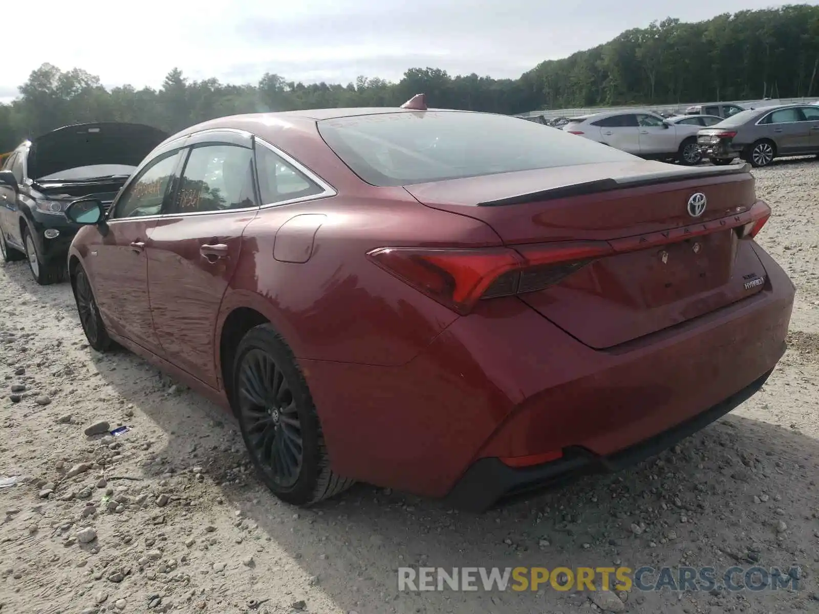 3 Photograph of a damaged car 4T1E21FB7LU012461 TOYOTA AVALON 2020