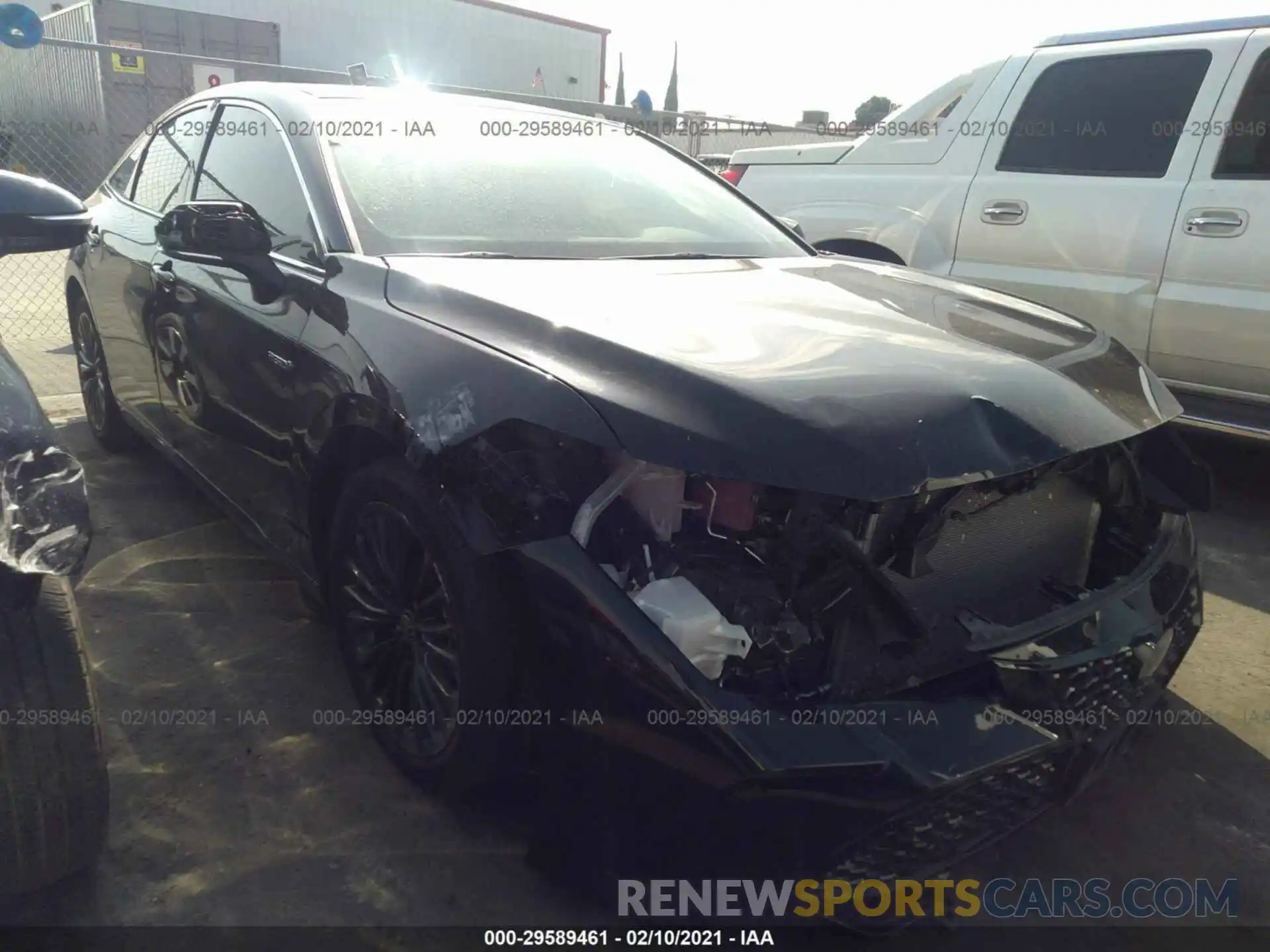 1 Photograph of a damaged car 4T1E21FB7LU017238 TOYOTA AVALON 2020