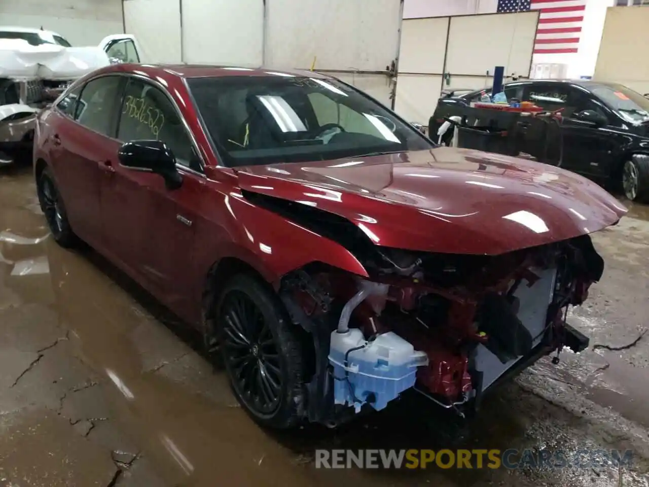 1 Photograph of a damaged car 4T1E21FBXLU016911 TOYOTA AVALON 2020