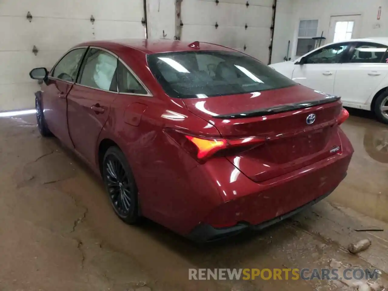 3 Photograph of a damaged car 4T1E21FBXLU016911 TOYOTA AVALON 2020