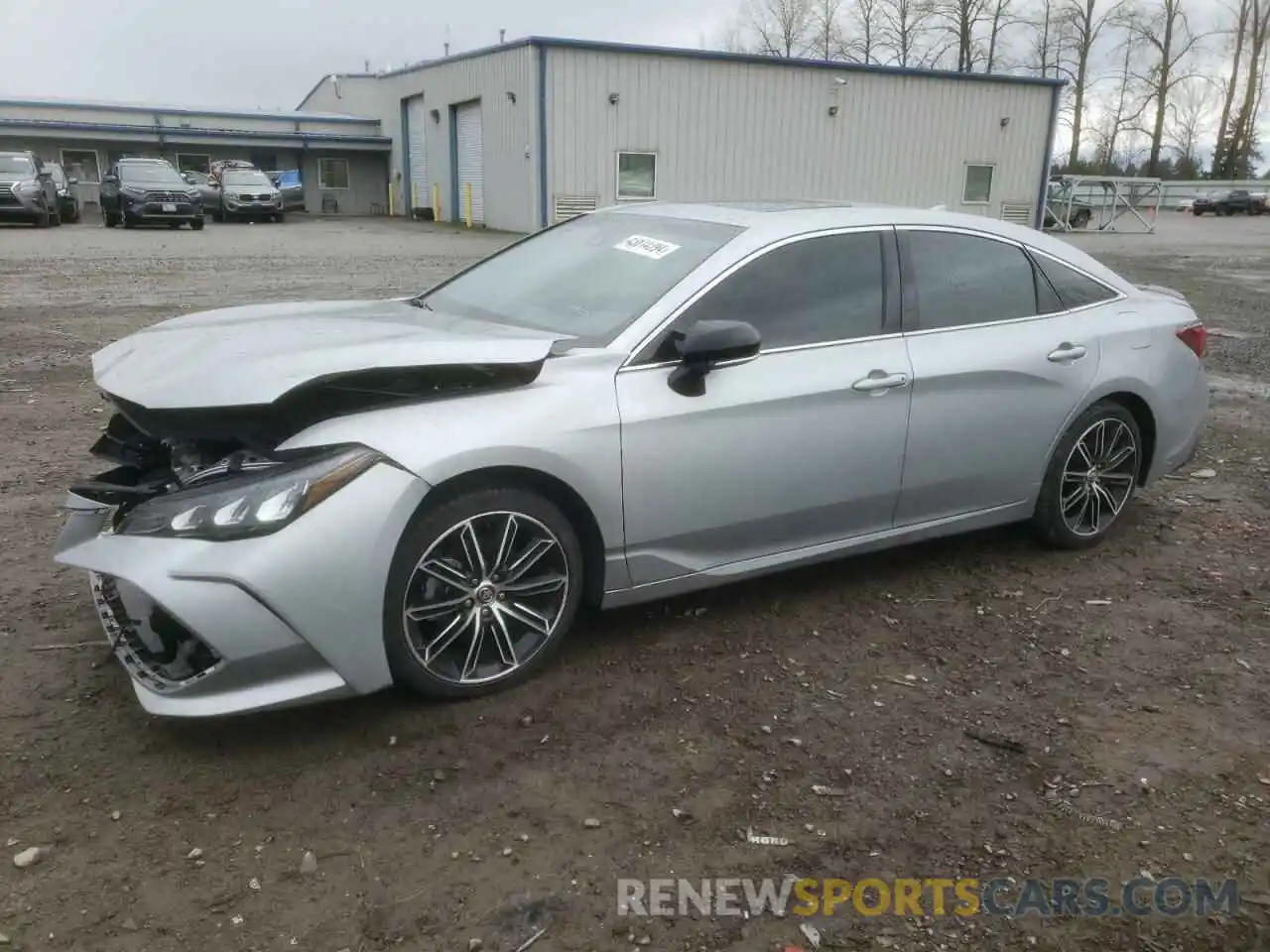 1 Photograph of a damaged car 4T1EZ1FB0LU049816 TOYOTA AVALON 2020