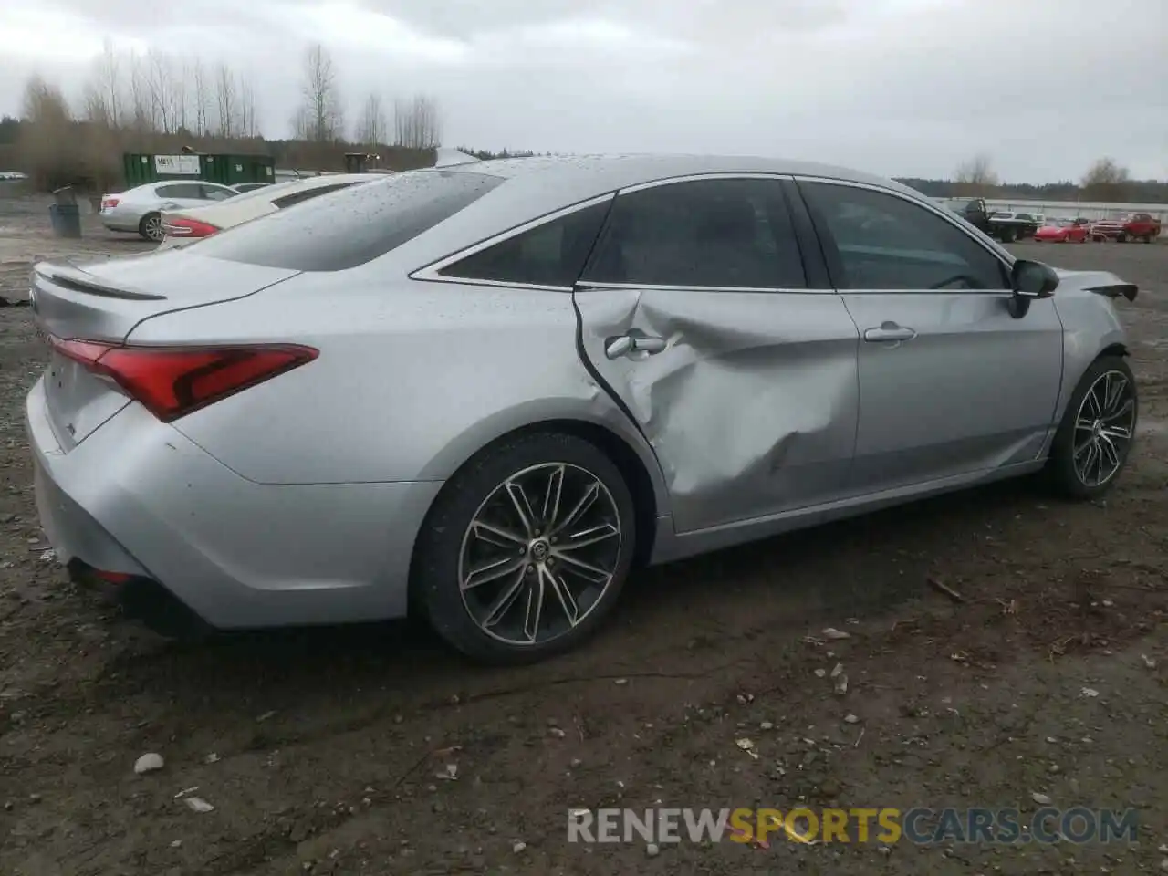 3 Photograph of a damaged car 4T1EZ1FB0LU049816 TOYOTA AVALON 2020