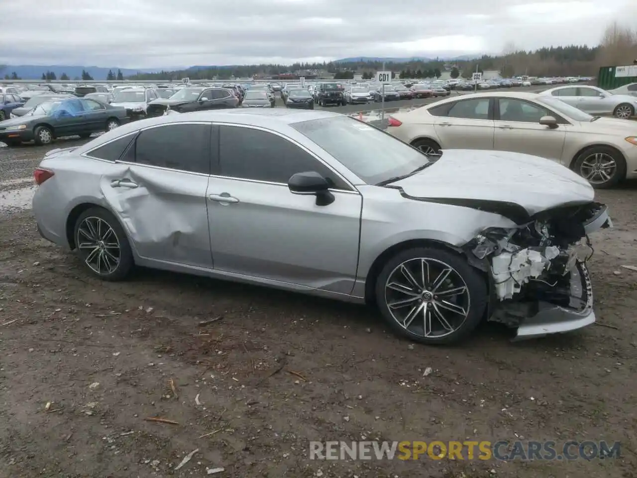 4 Photograph of a damaged car 4T1EZ1FB0LU049816 TOYOTA AVALON 2020