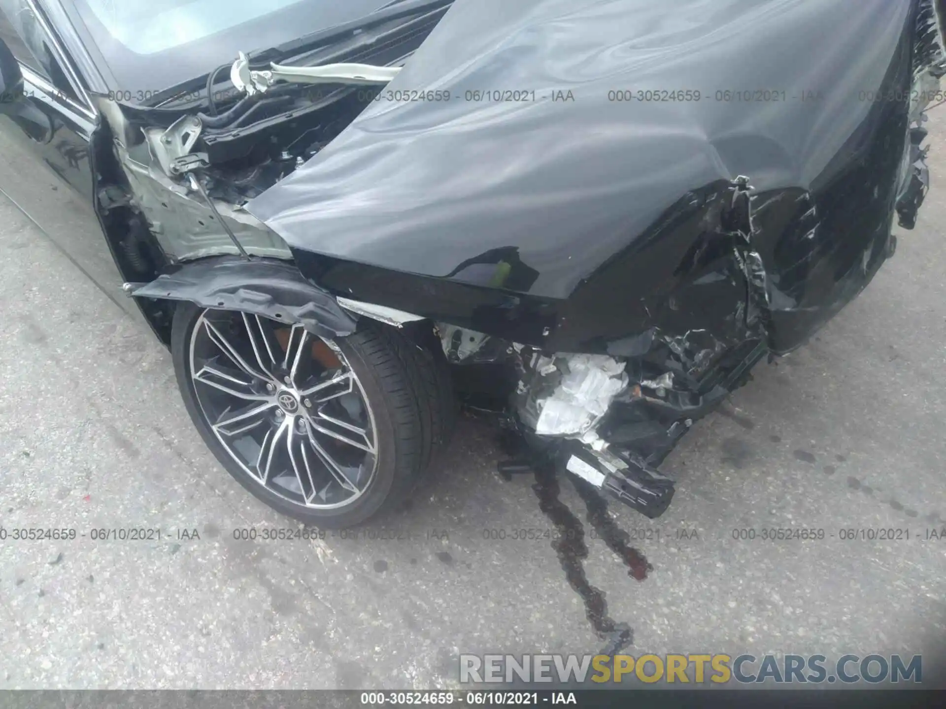 6 Photograph of a damaged car 4T1EZ1FB4LU052556 TOYOTA AVALON 2020