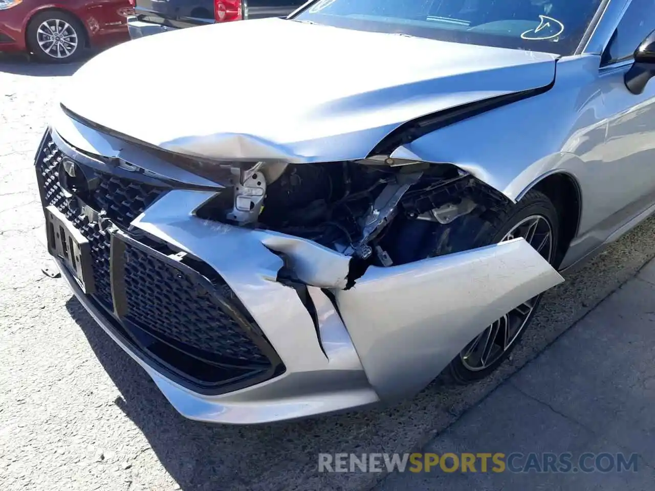 9 Photograph of a damaged car 4T1EZ1FB7LU047612 TOYOTA AVALON 2020