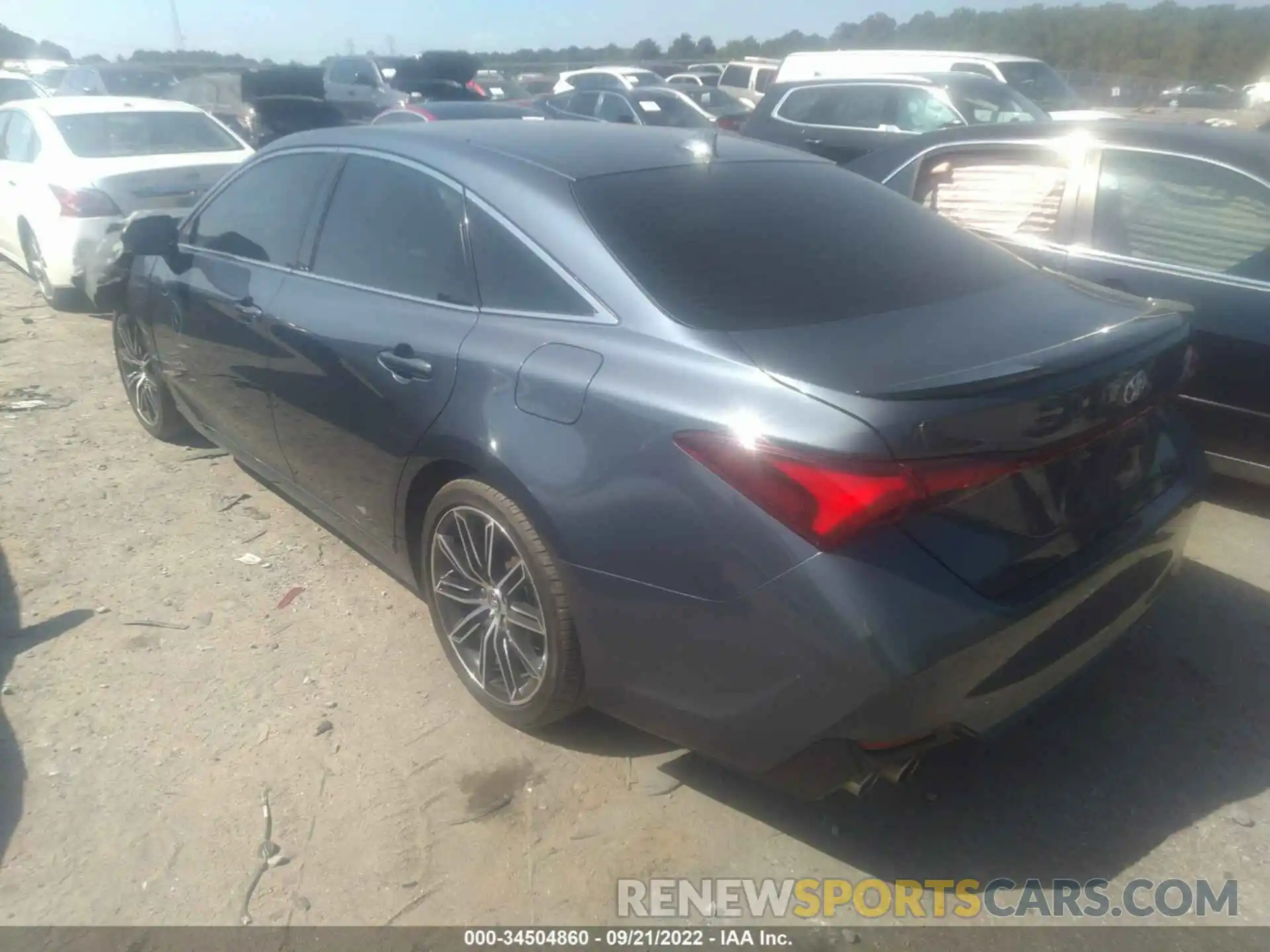 3 Photograph of a damaged car 4T1EZ1FBXLU046115 TOYOTA AVALON 2020