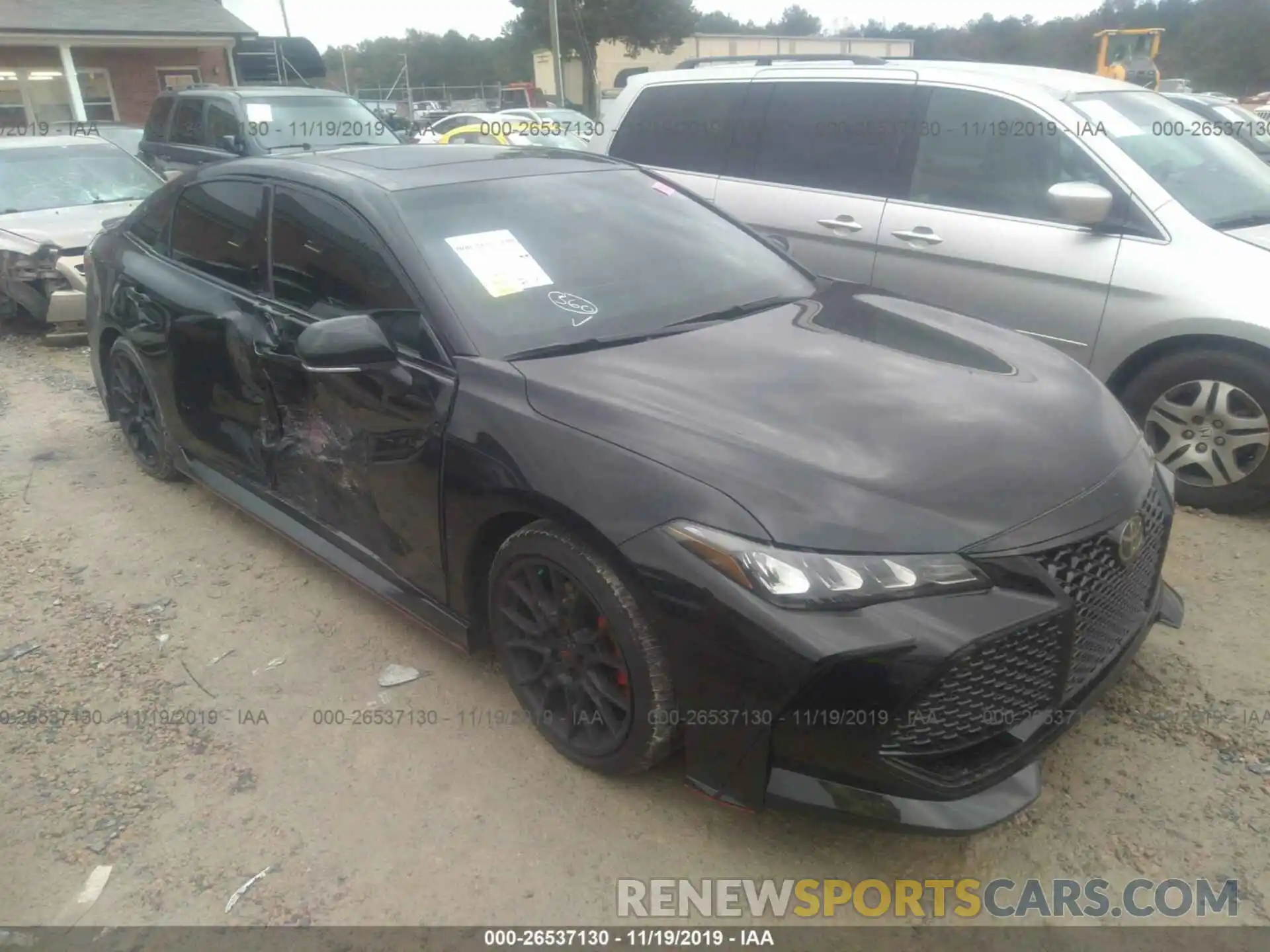 1 Photograph of a damaged car 4T1FZ1FB1LU038800 TOYOTA AVALON 2020