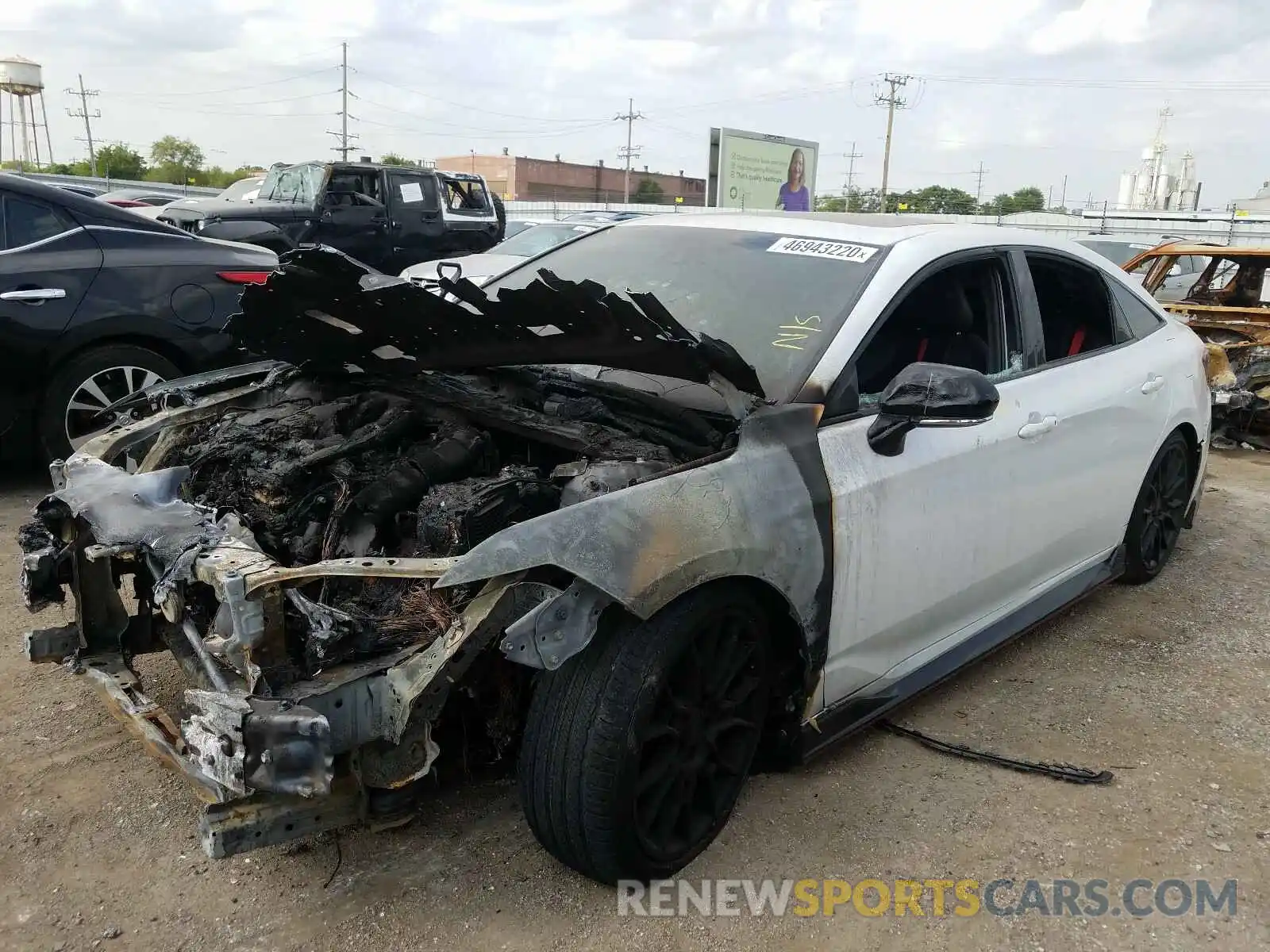 2 Photograph of a damaged car 4T1FZ1FB1LU044824 TOYOTA AVALON 2020