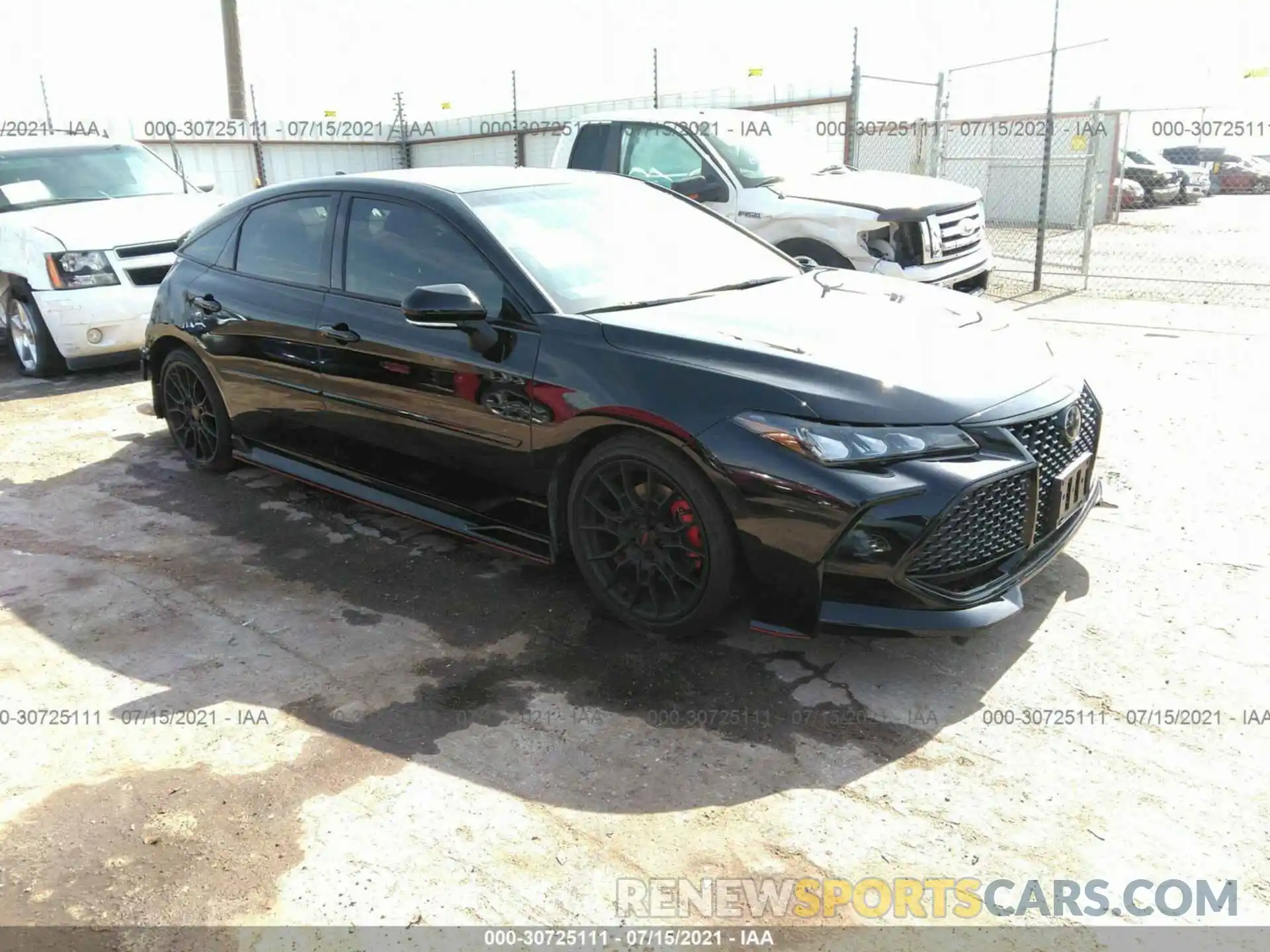 1 Photograph of a damaged car 4T1FZ1FB1LU045259 TOYOTA AVALON 2020