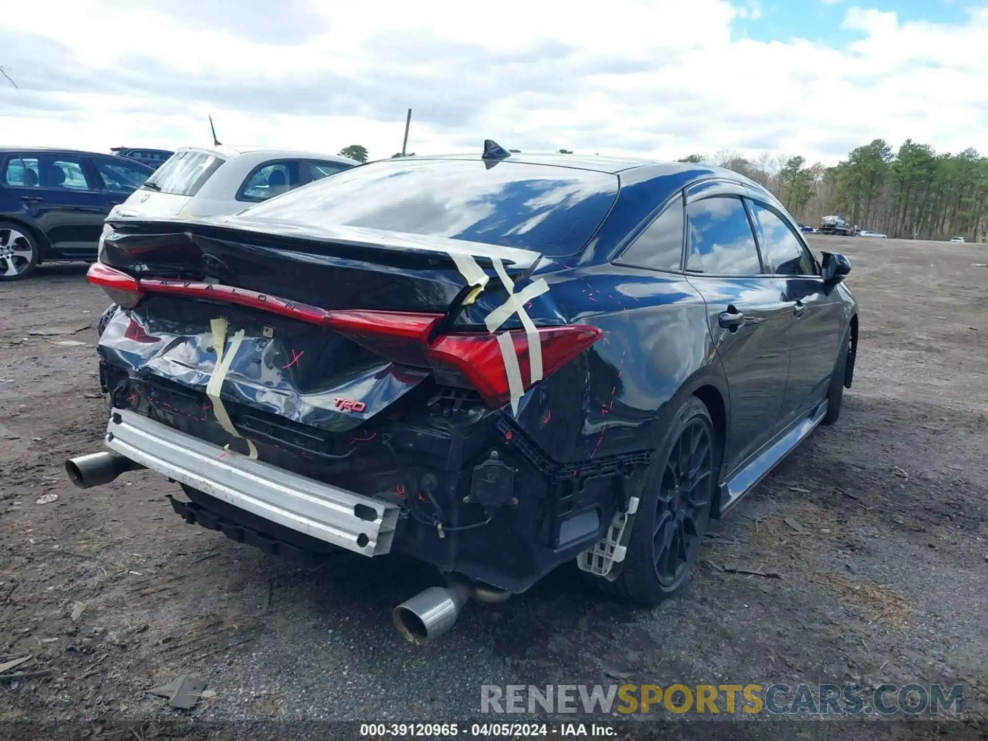 6 Photograph of a damaged car 4T1FZ1FB3LU049510 TOYOTA AVALON 2020