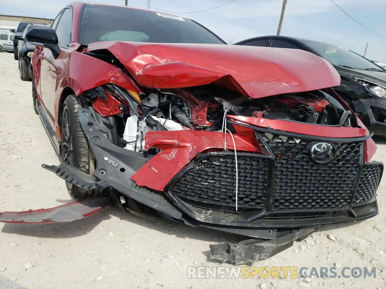 9 Photograph of a damaged car 4T1FZ1FB4LU042999 TOYOTA AVALON 2020