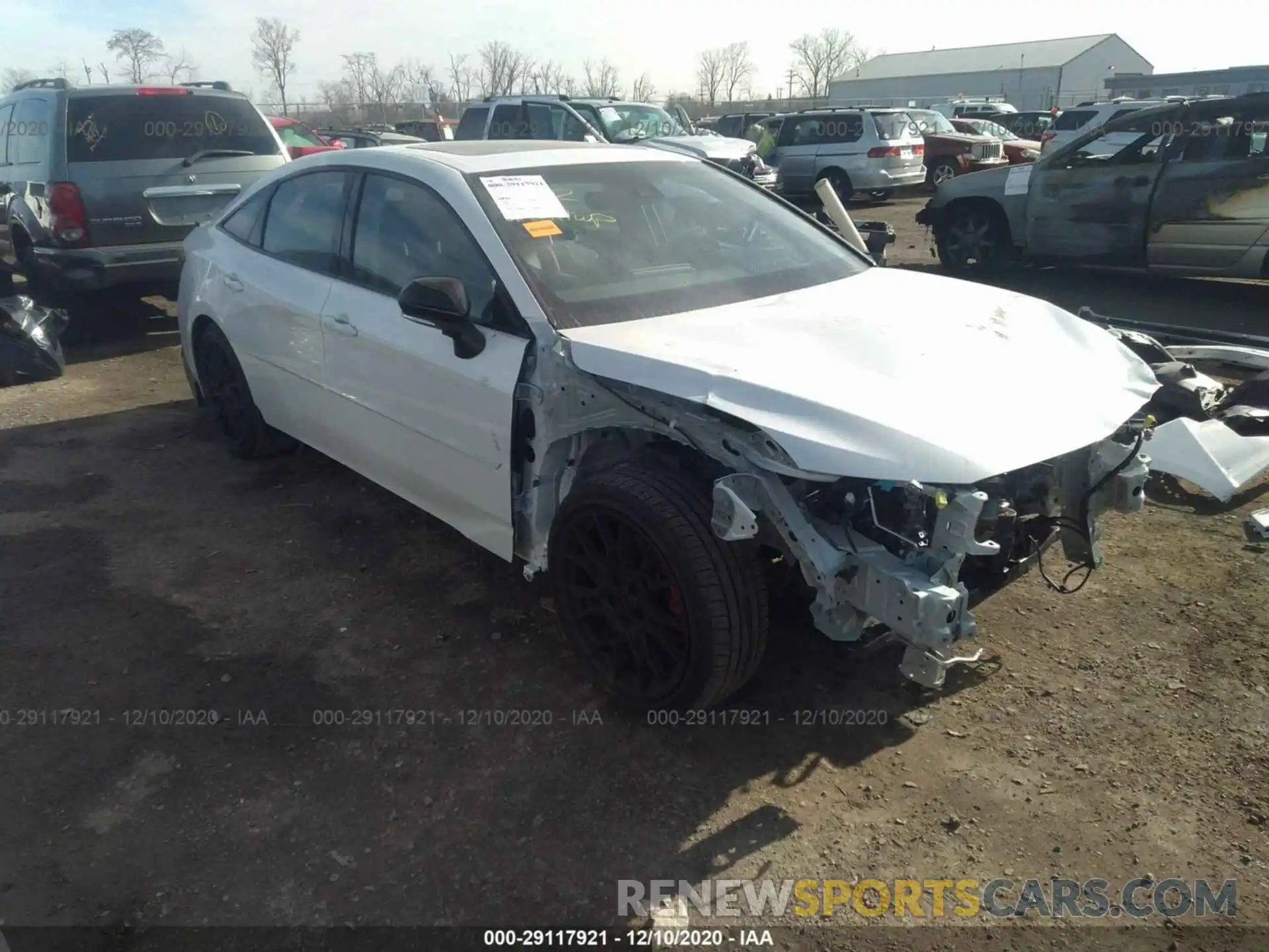 1 Photograph of a damaged car 4T1FZ1FB4LU052139 TOYOTA AVALON 2020