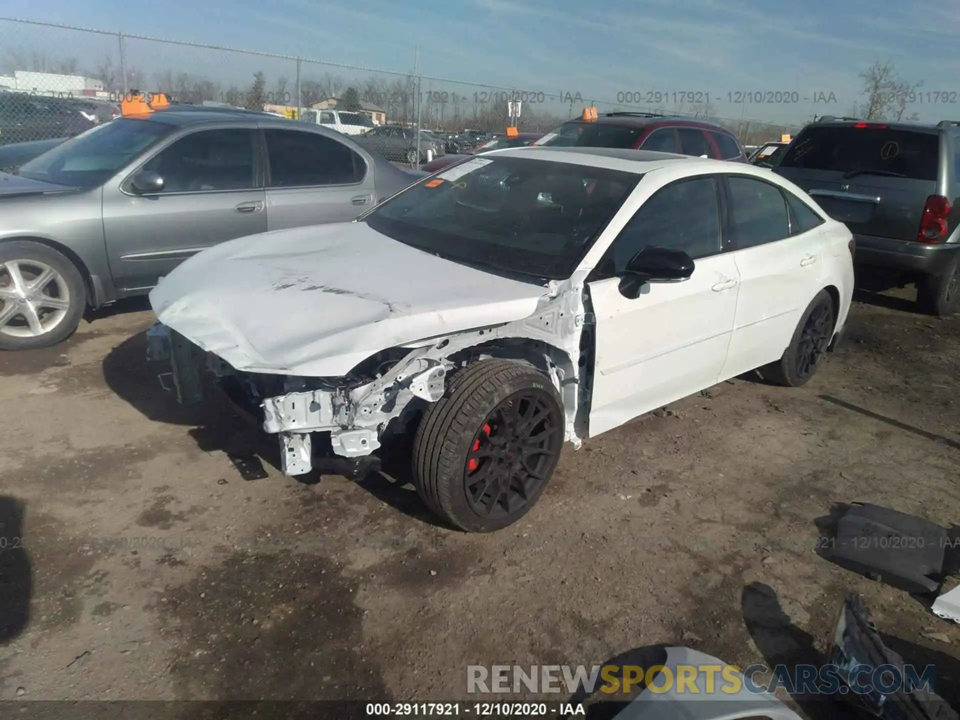 2 Photograph of a damaged car 4T1FZ1FB4LU052139 TOYOTA AVALON 2020