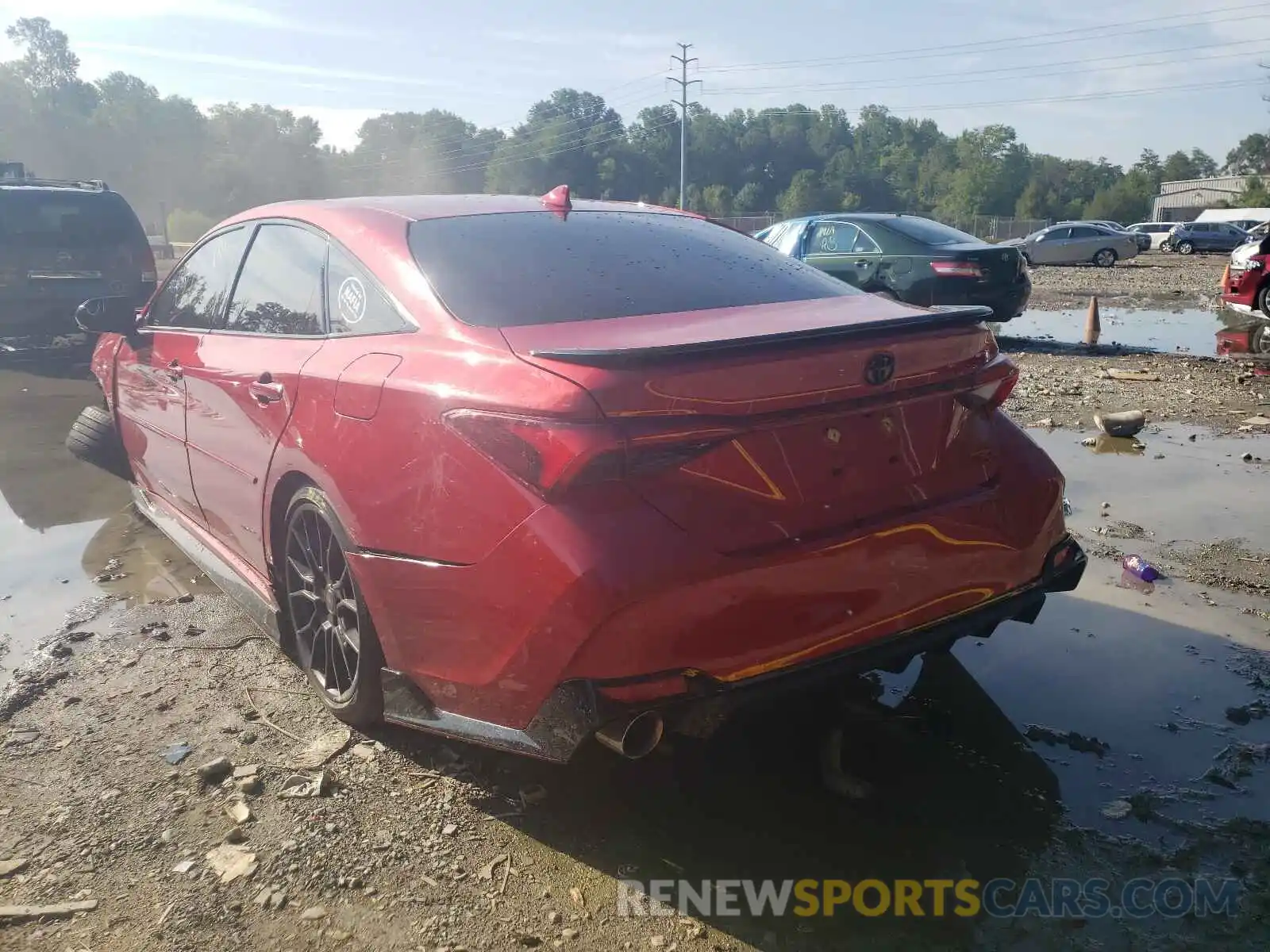 3 Photograph of a damaged car 4T1FZ1FB5LU048049 TOYOTA AVALON 2020